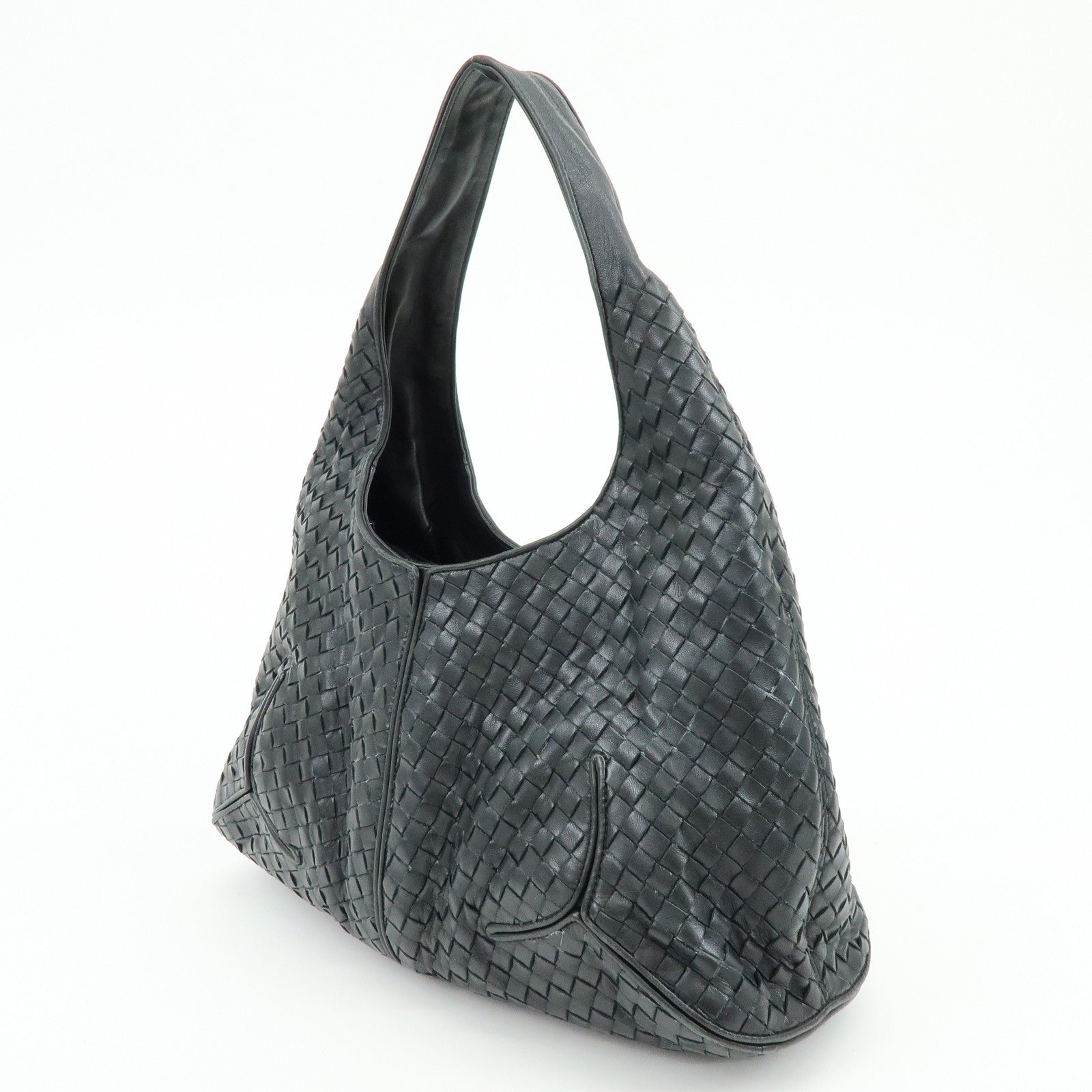 BOTTEGA VENETA Intrecciato Lamb Skin Shoulder Bag Black 145552