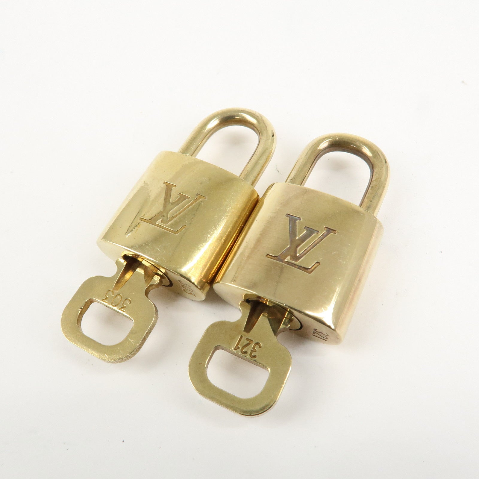 Louis Vuitton Set of 10 Lock & Key Cadena Key Lock Metal Gold Used