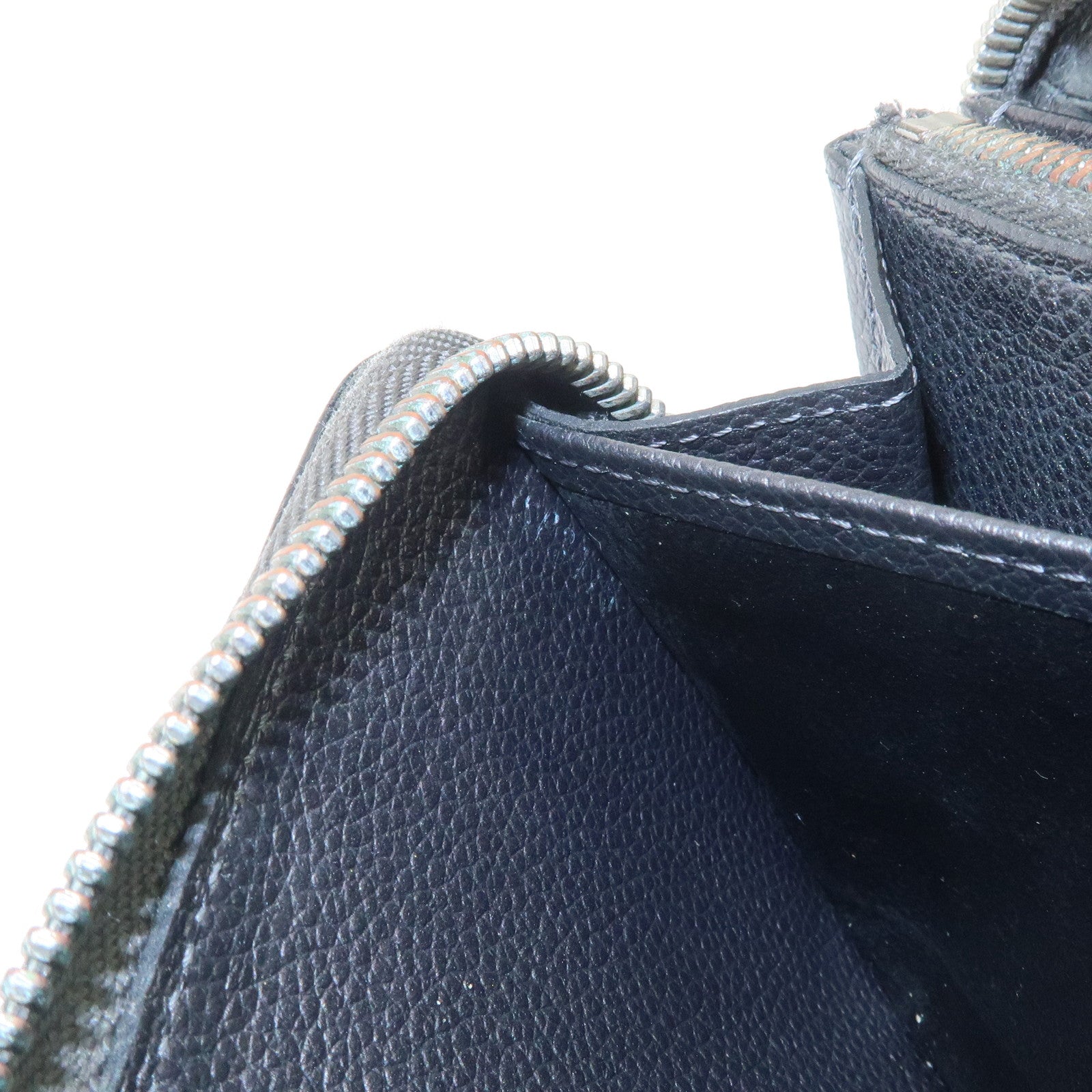 Louis Vuitton Empreinte Leather Studs Zippy Wallet Platine M61442