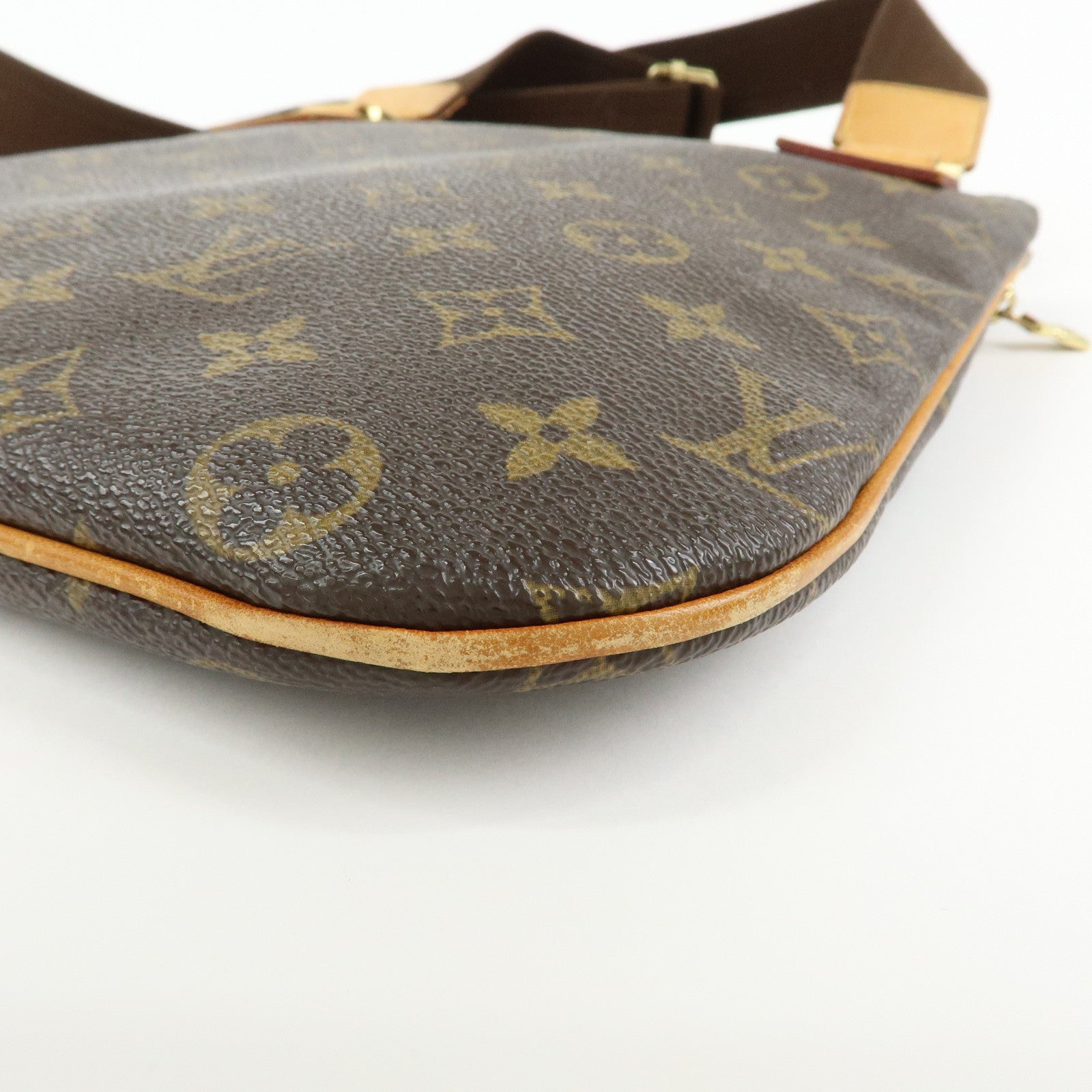 Louis Vuitton Monogram Pochette Bosphore Shoulder Bag Brown M40044