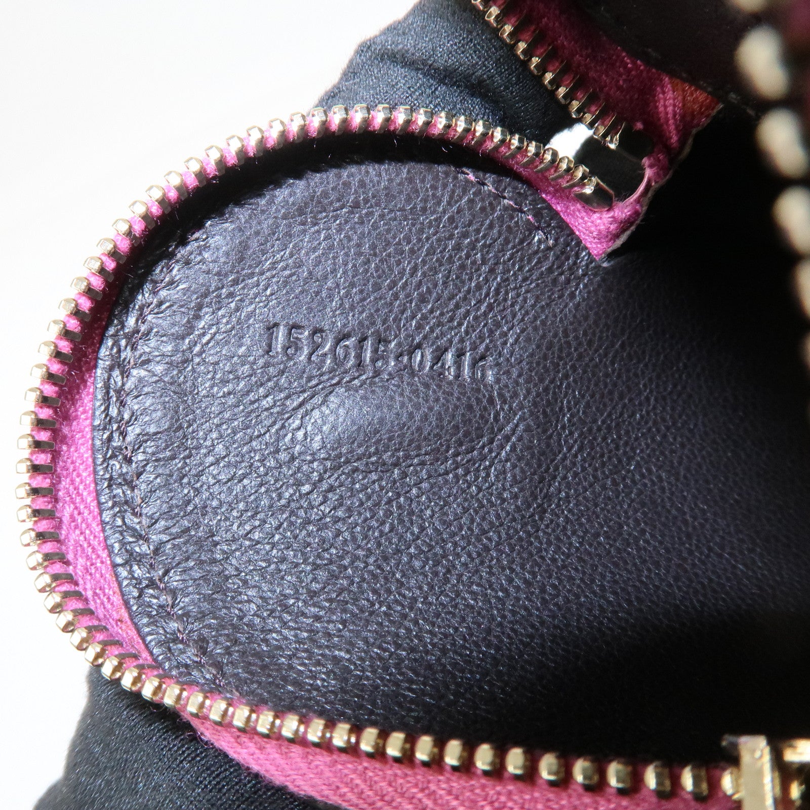 GUCCI Lovely Heart Guccissima Leather Coin Case MetallicPink 152615