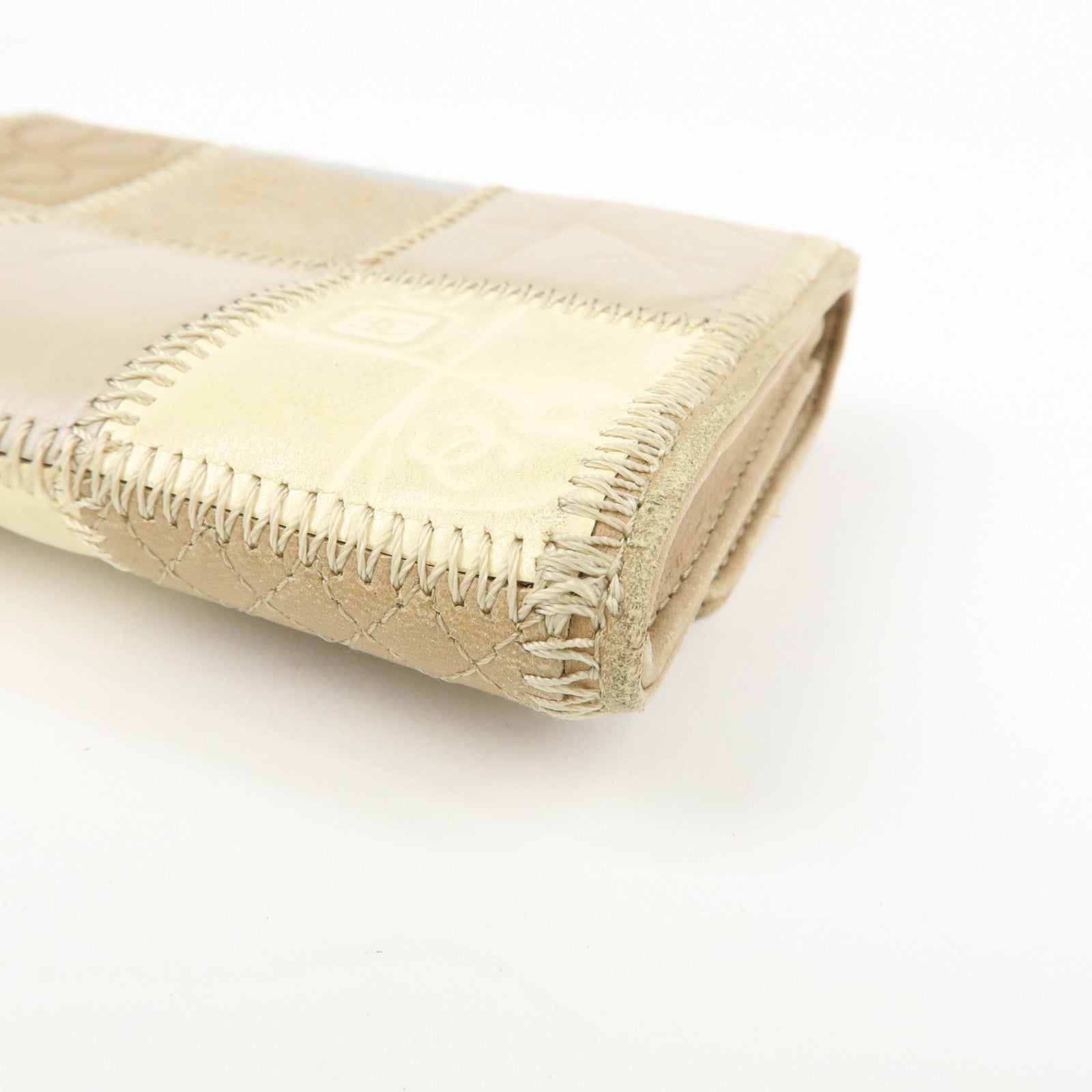 CHANEL Icon Line Unborn Calf Leather Patchwork Compact Wallet Beige