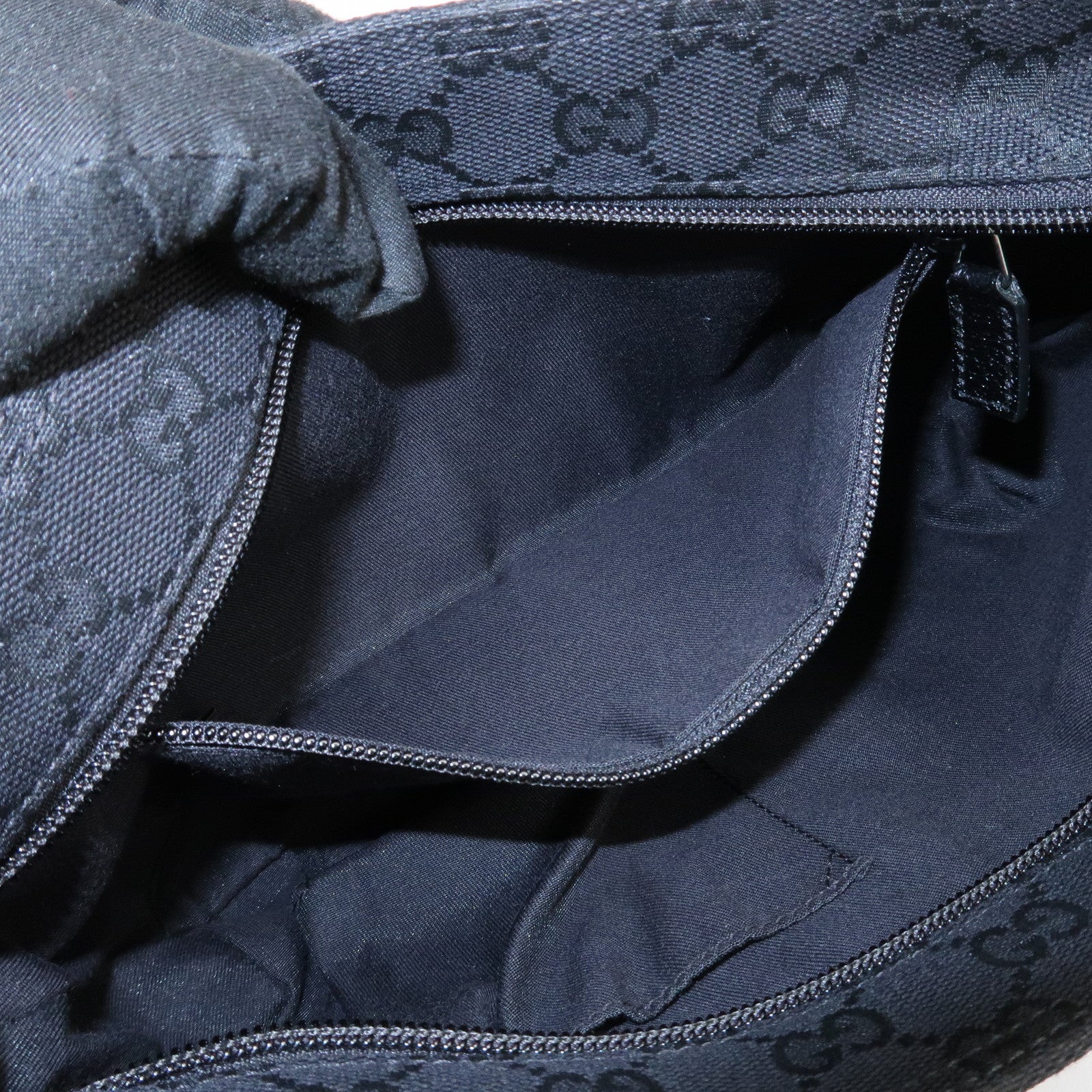 GUCCI Sherry GG Canvas Leather Shoulder Bag Black 189749 Used