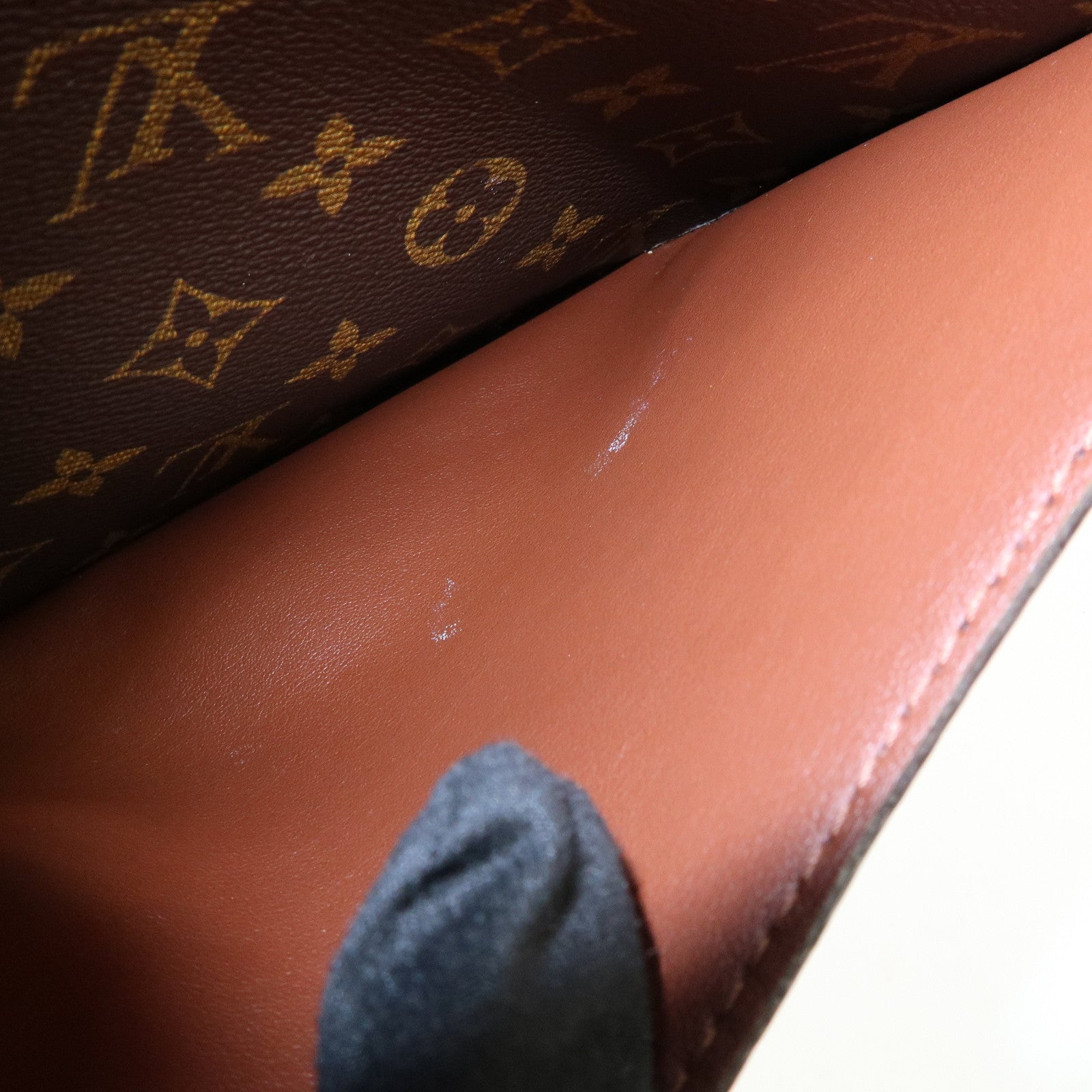 Louis Vuitton Monogram Saint Cloud GM Shoulder Bag Brown M51242