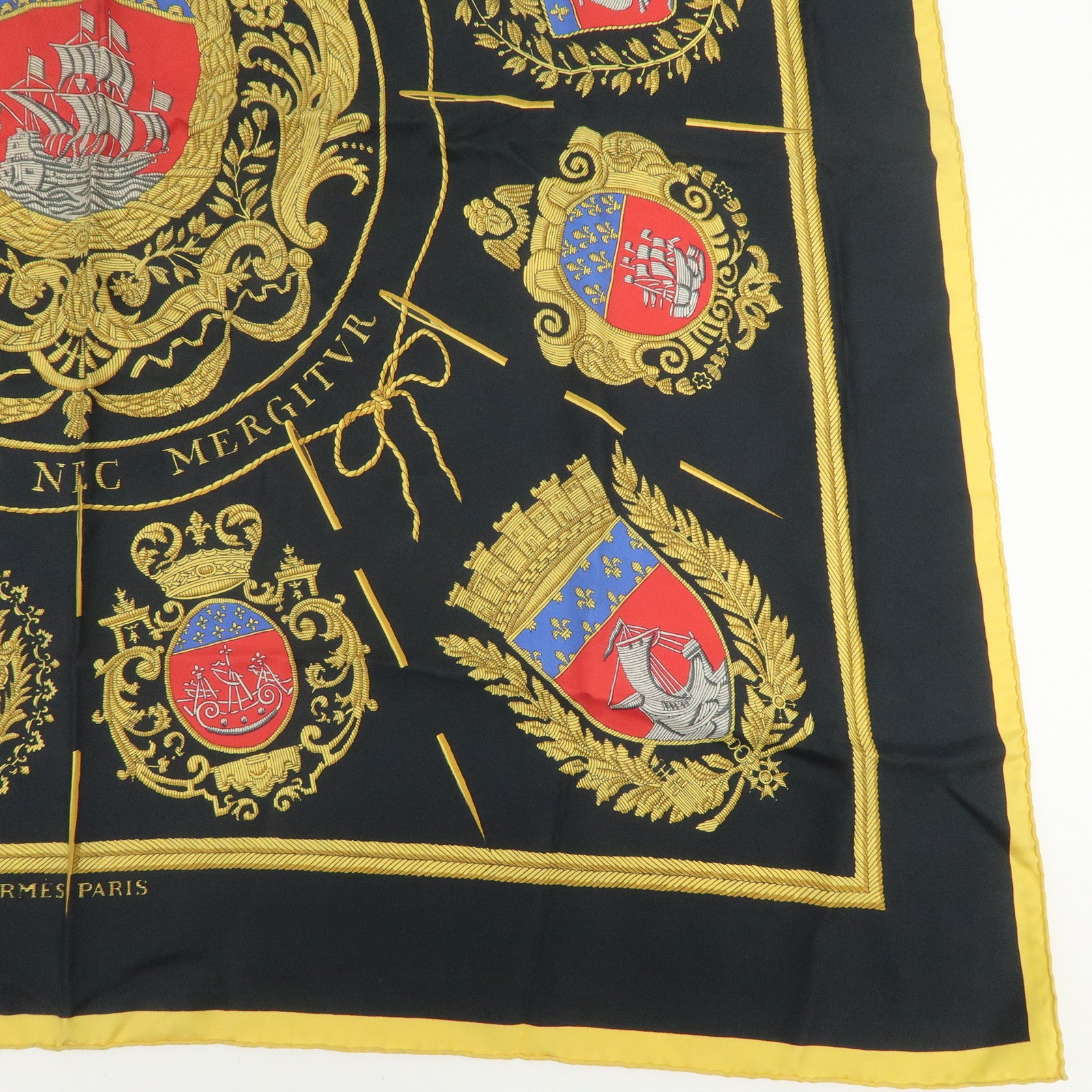 HERMES Carre 90 Silk 100% LES ARMES DE PARIS Scarf Black Gold