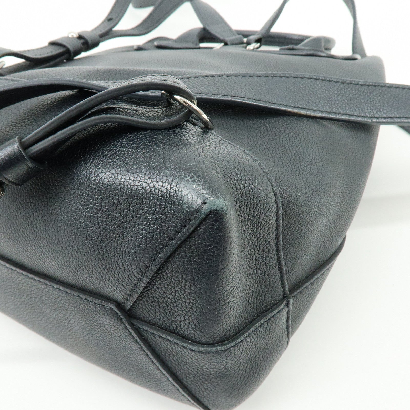 Louis Vuitton Lockme Leather Backpack Rucksack Noir Black M41815