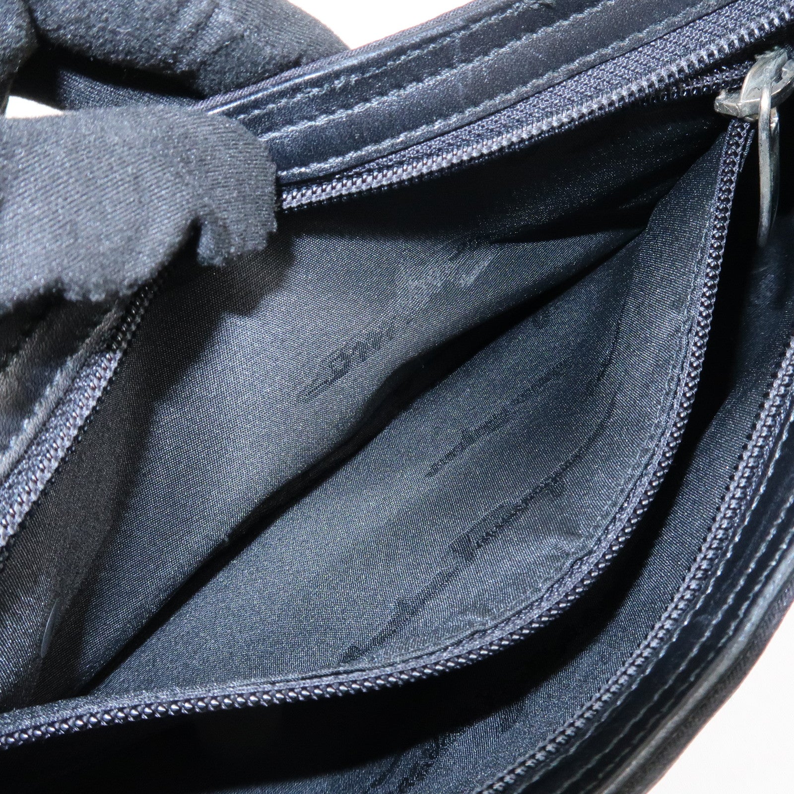 Ferragamo Nylon Shoulder Bag Hand Bag Black D21 9659