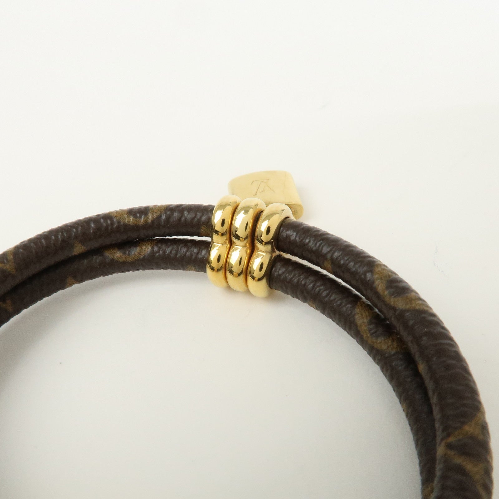 Louis Vuitton Monogram Keep It Twice Bracelet Monogram Gold M6640F