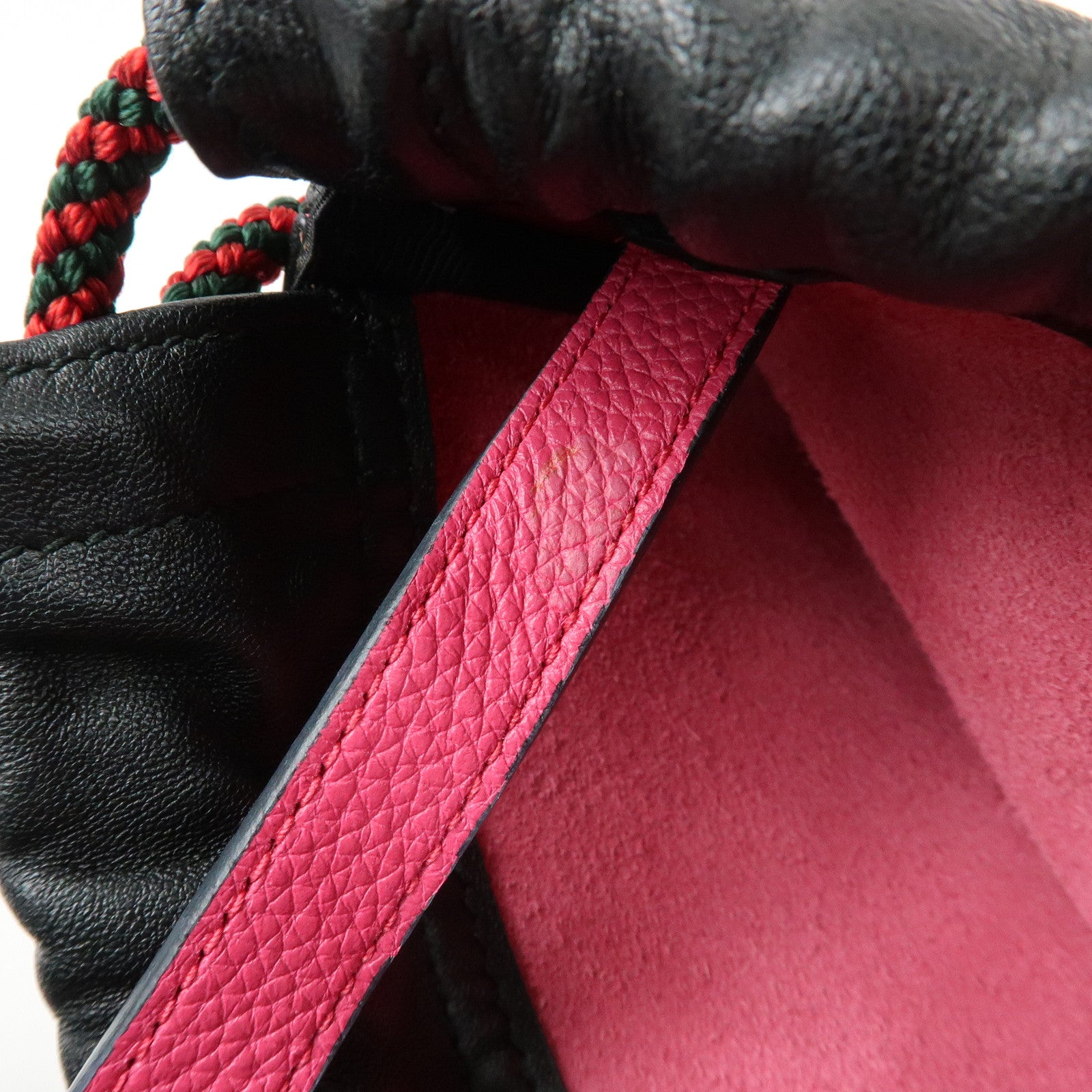 GUCCI Sherry Vintage Logo Leather Backpack Pink 516639