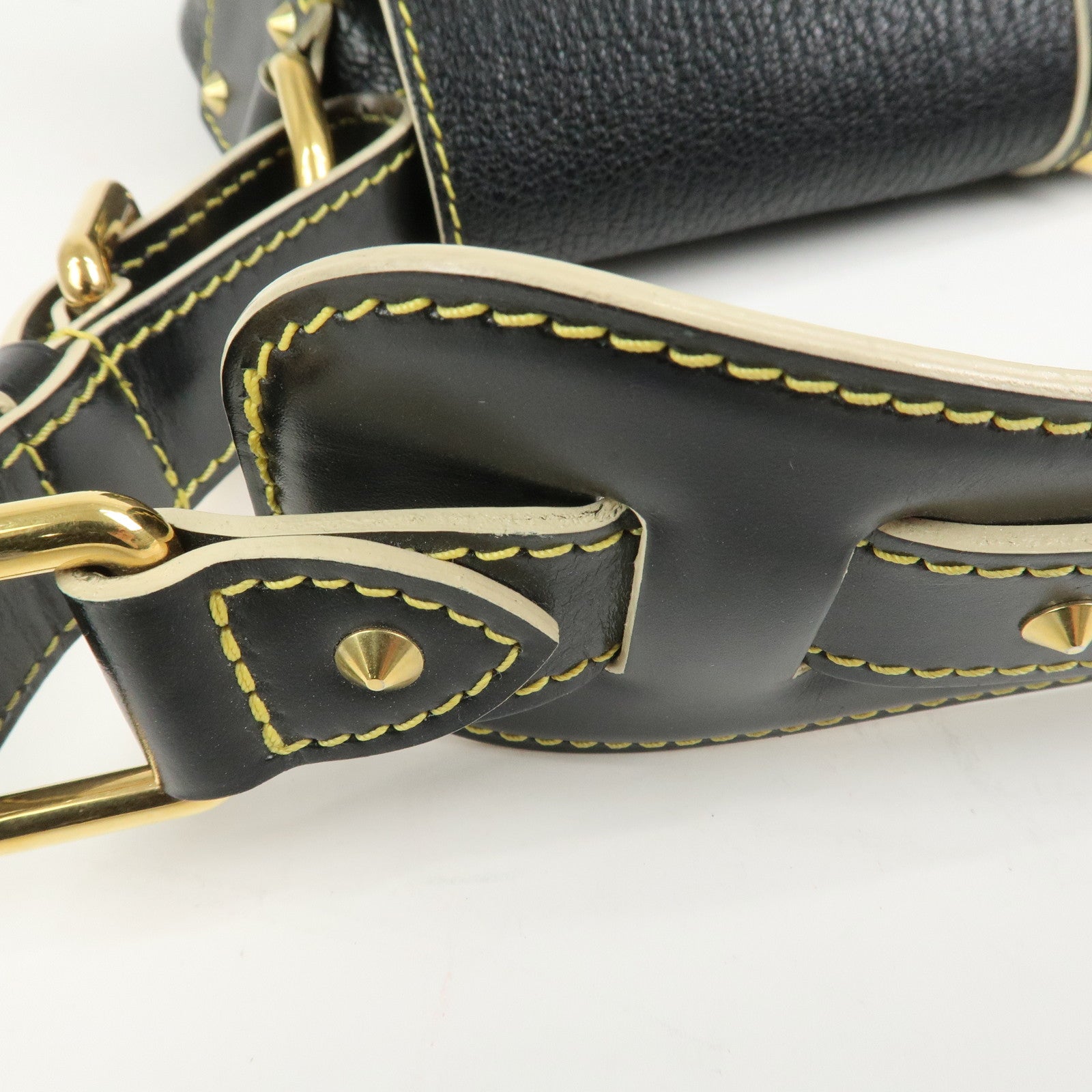 Louis Vuitton Suhari Confidant Leather Shoulder Bag Noir M91784