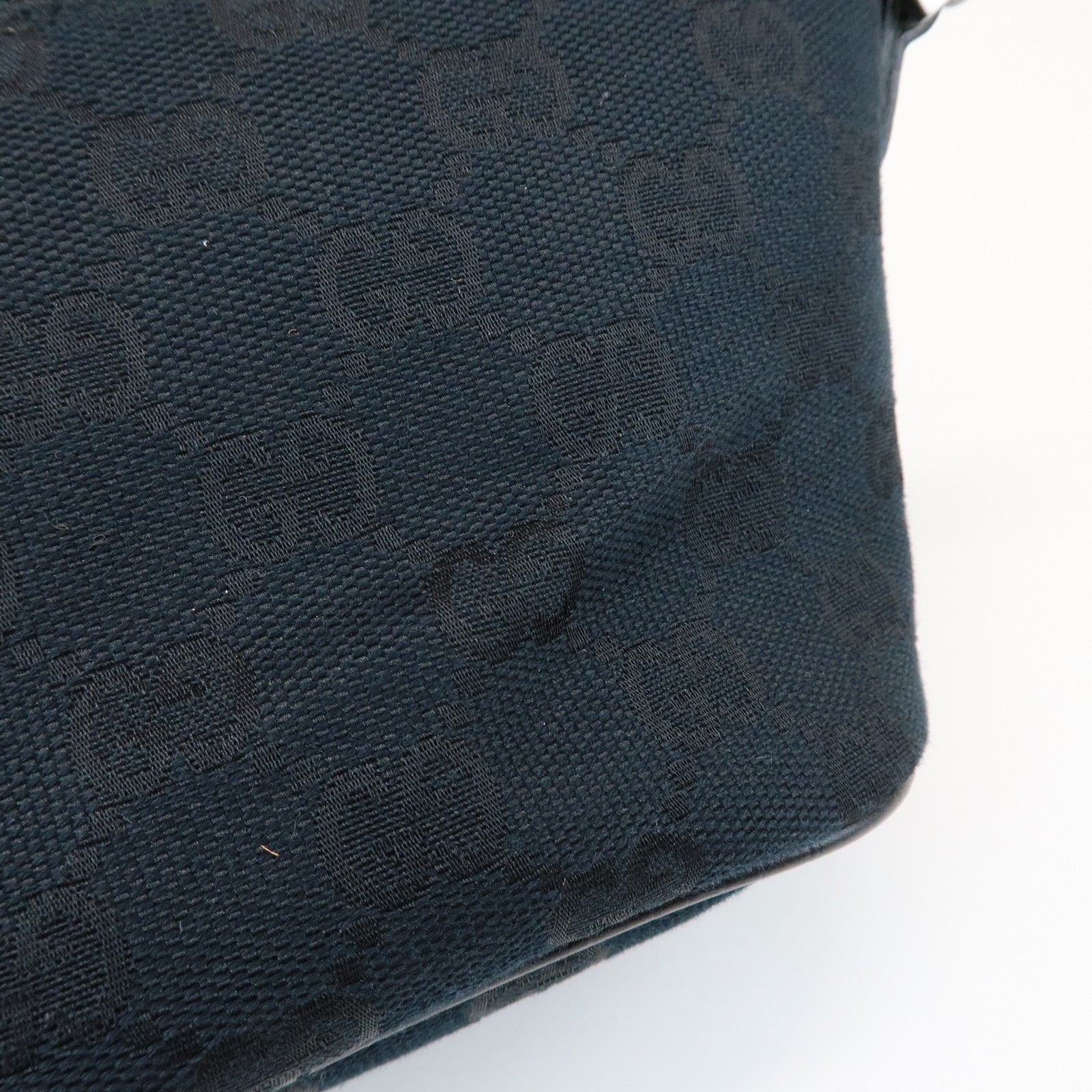 GUCCI Boat Bag GG Canvas Leather Pouch Hand Bag Black 07198