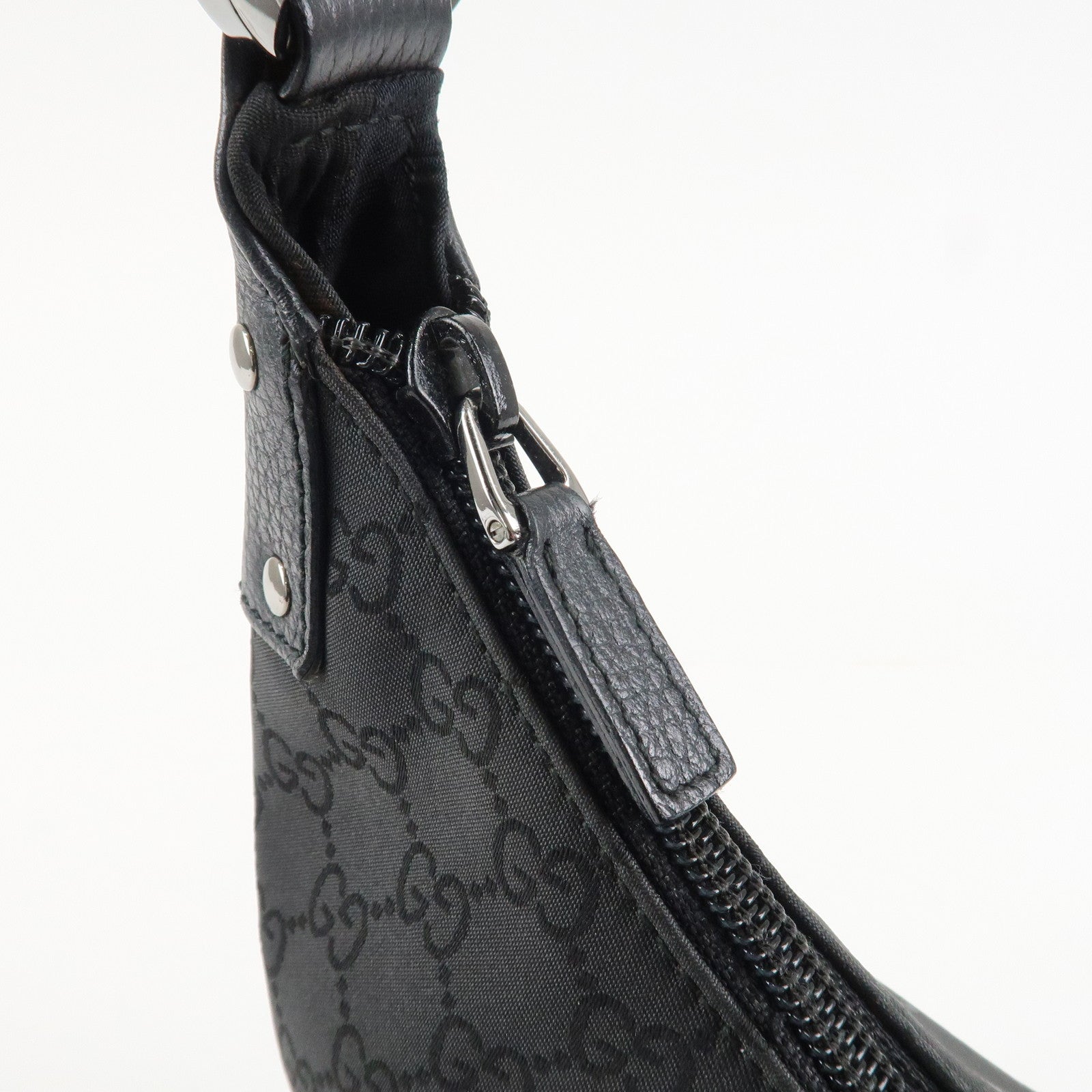 GUCCI GG Nylon Leather Shoulder Bag Hand Bag Black 179776 Used