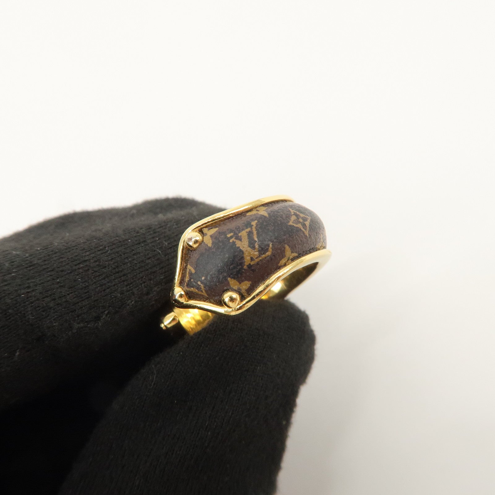 Louis Vuitton Bague Nanogram Sweet Dream Metal Ring M Gold M69607