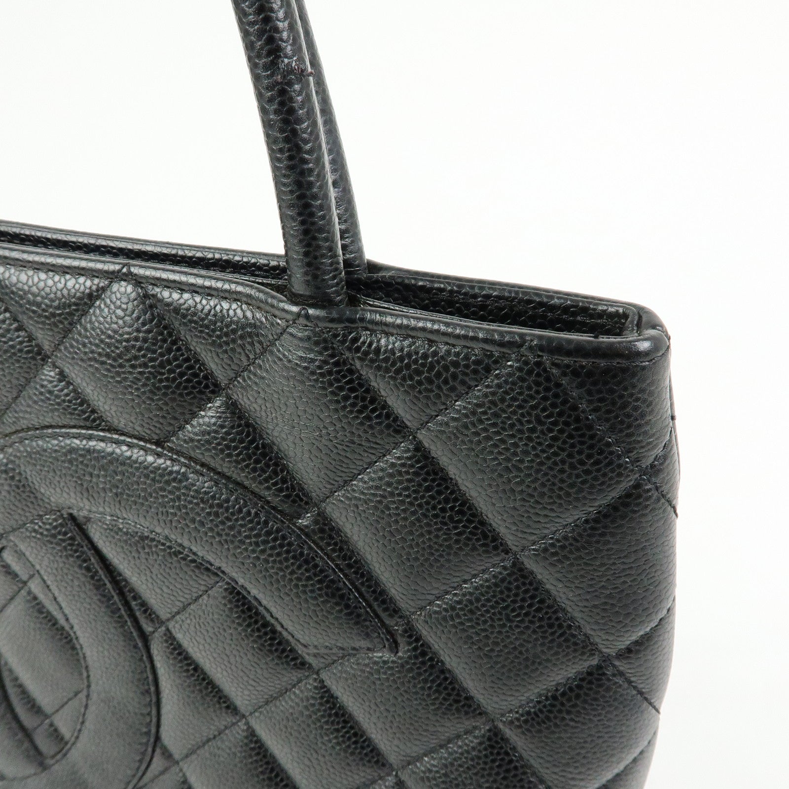 CHANEL Matelasse COCO Mark Caviarskin Medallion Tote Bag A01804