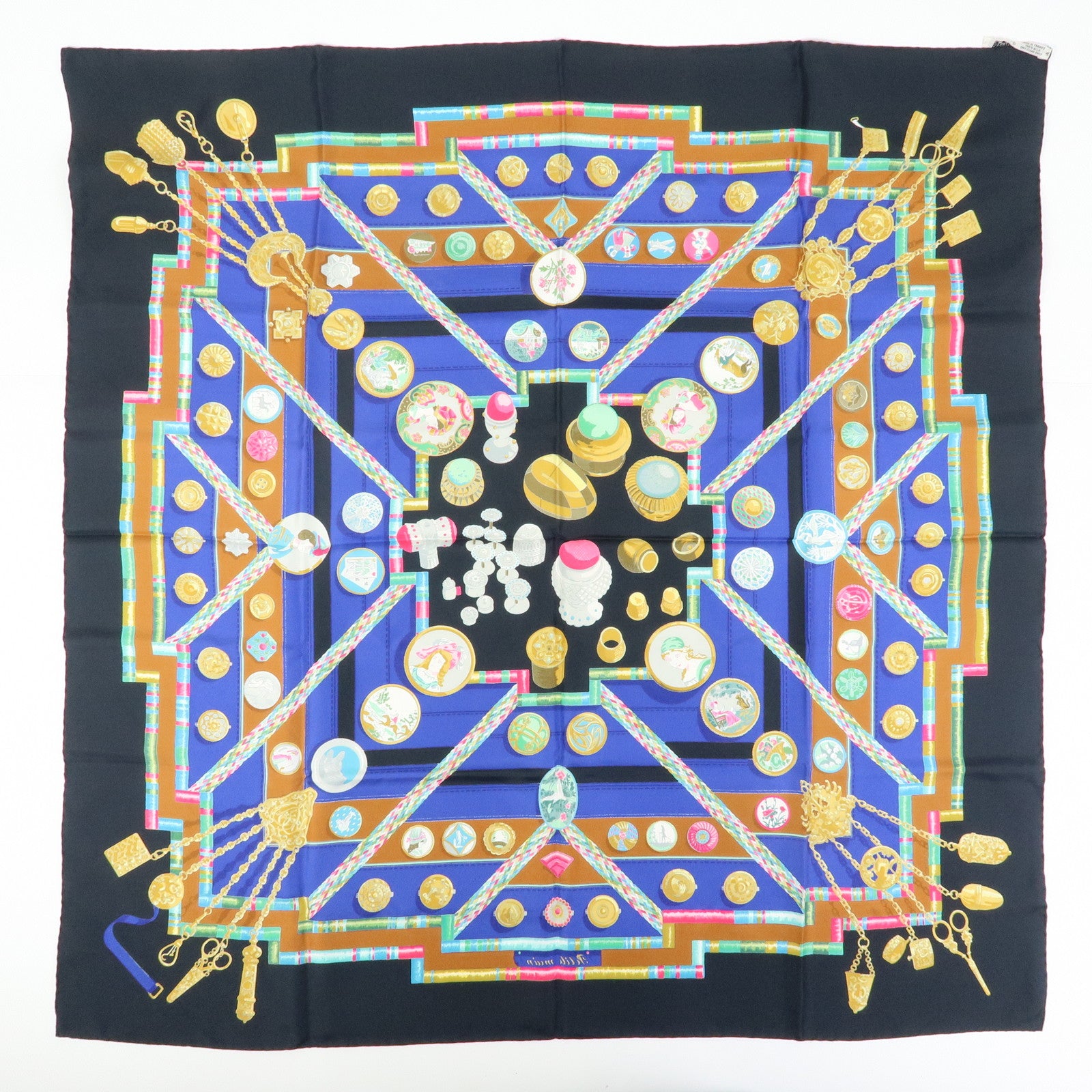 HERMES Carre 90 Silk 100% Scarf Petite main Black Multicolor