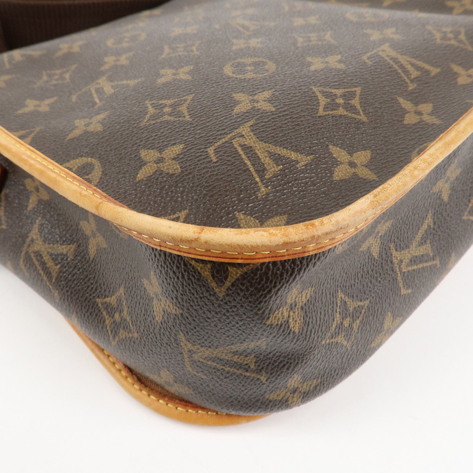 Louis Vuitton Monogram Messenger Bosphore PM Shoulder M40106 Used
