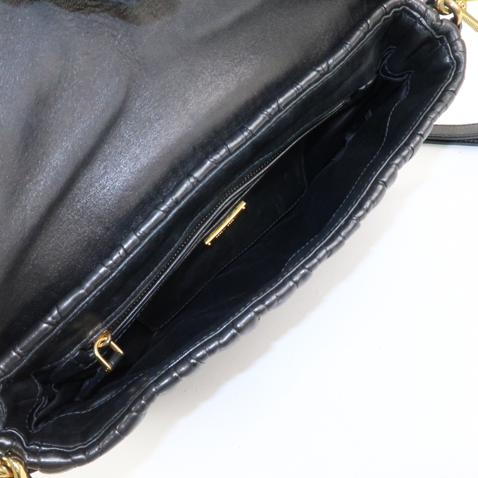 MIU MIU Matelasse Logo Leather Shoulder Bag Black RP0385