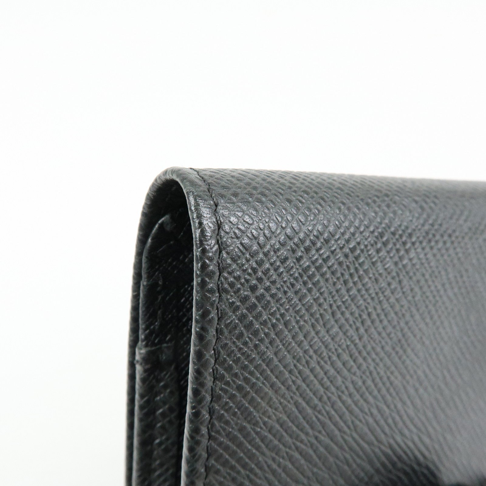 Louis Vuitton Taiga Porte Monnaie Sergei Coin Case Black M32562