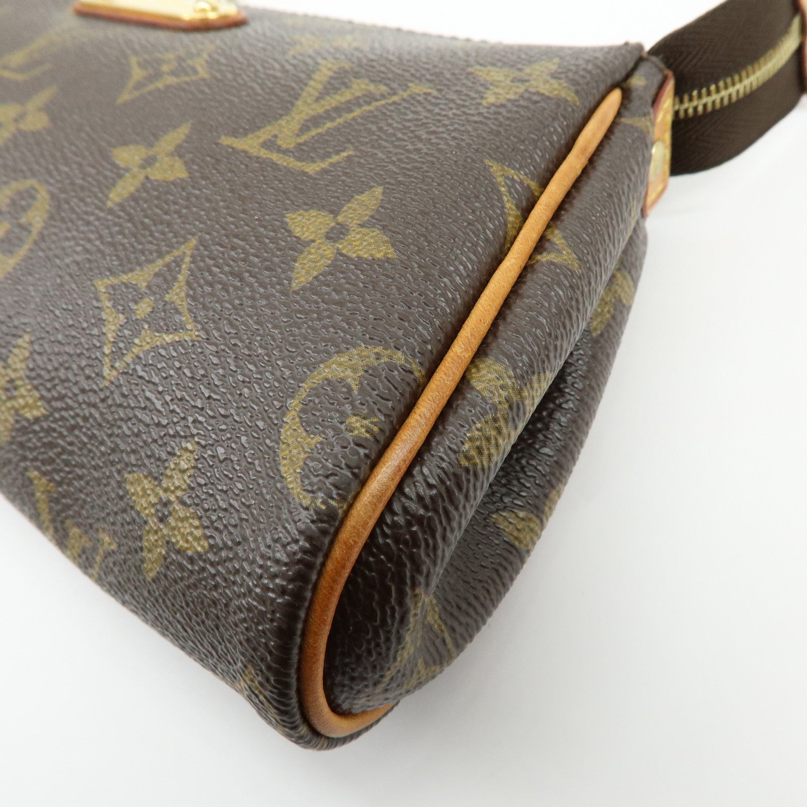 Louis Vuitton Monogram Eva 2Way Chain Shoulder Bag Brown M95567