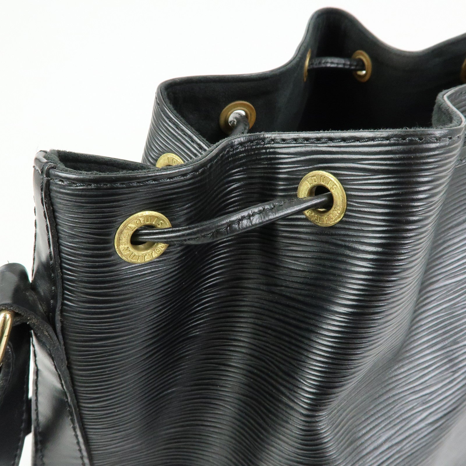 Louis Vuitton Epi Petit Noe Shoulder Bag Noir Black M59012