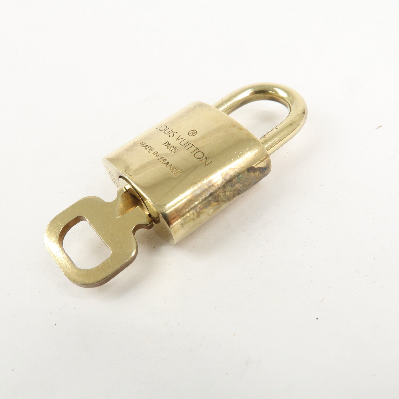 Louis Vuitton Set of 10 Lock & Key Cadena Key Lock Metal Gold Used