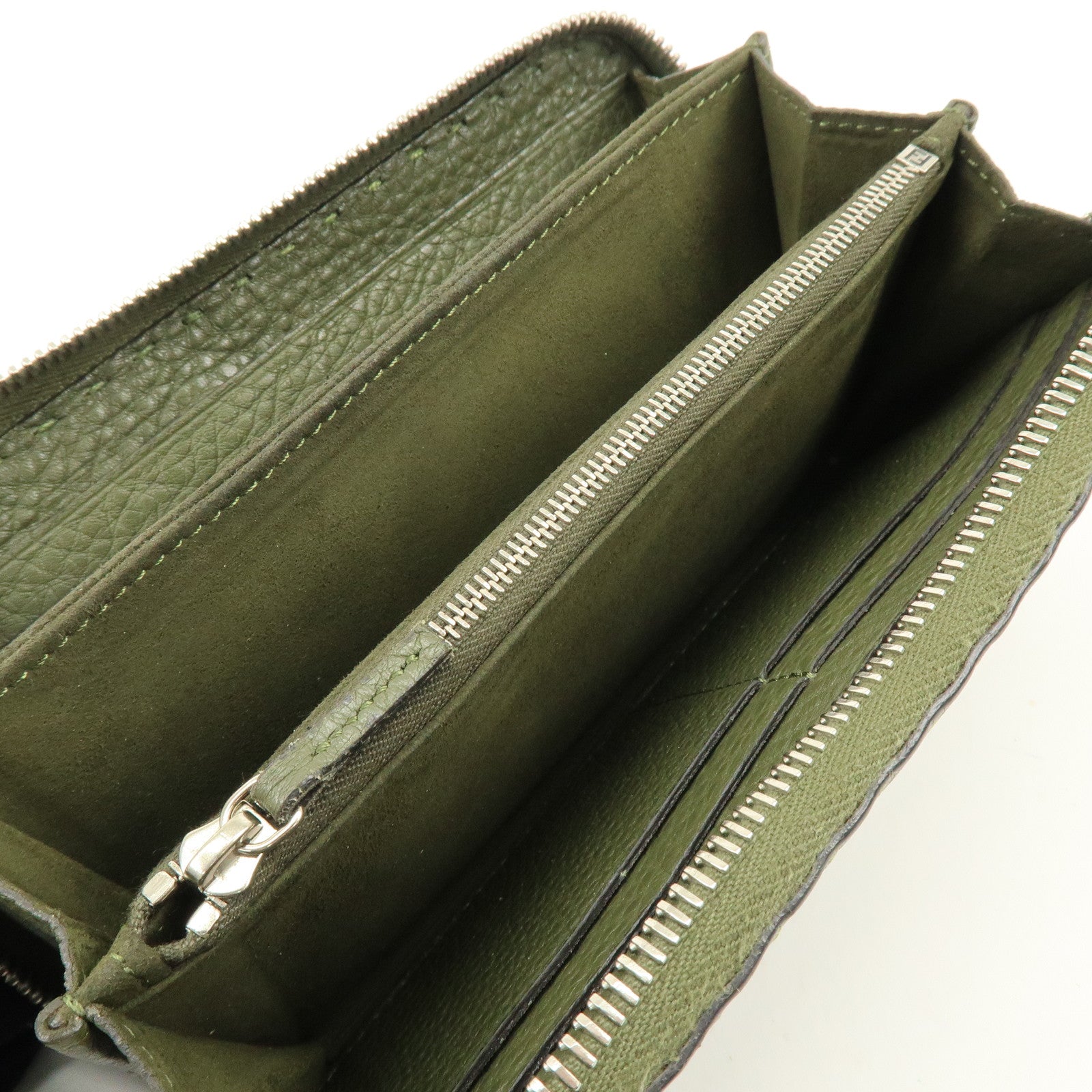 FENDI Selleria Leather Zippy Long Wallet Khaki 8M0299