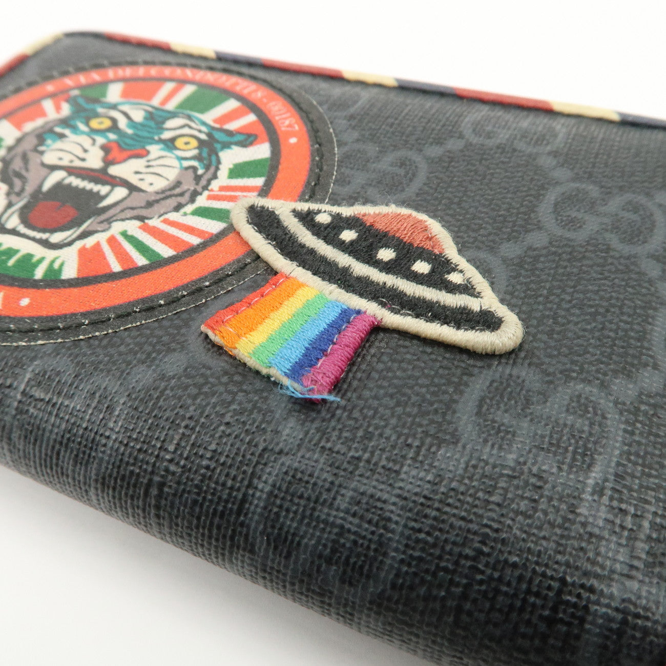 GUCCI GG Supreme Night Courrier Coin Case Black 496343