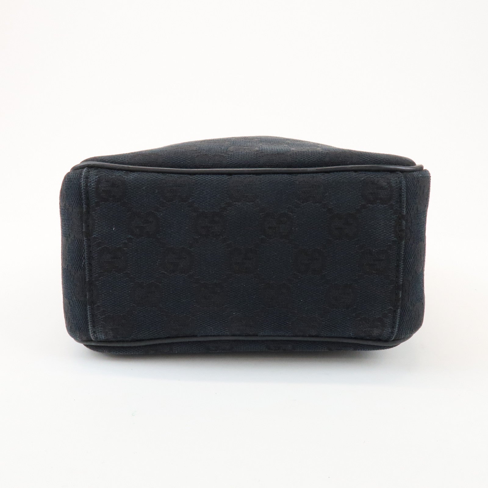 GUCCI GG Canvas Leather Shoulder Bag Black 018.1612.200047