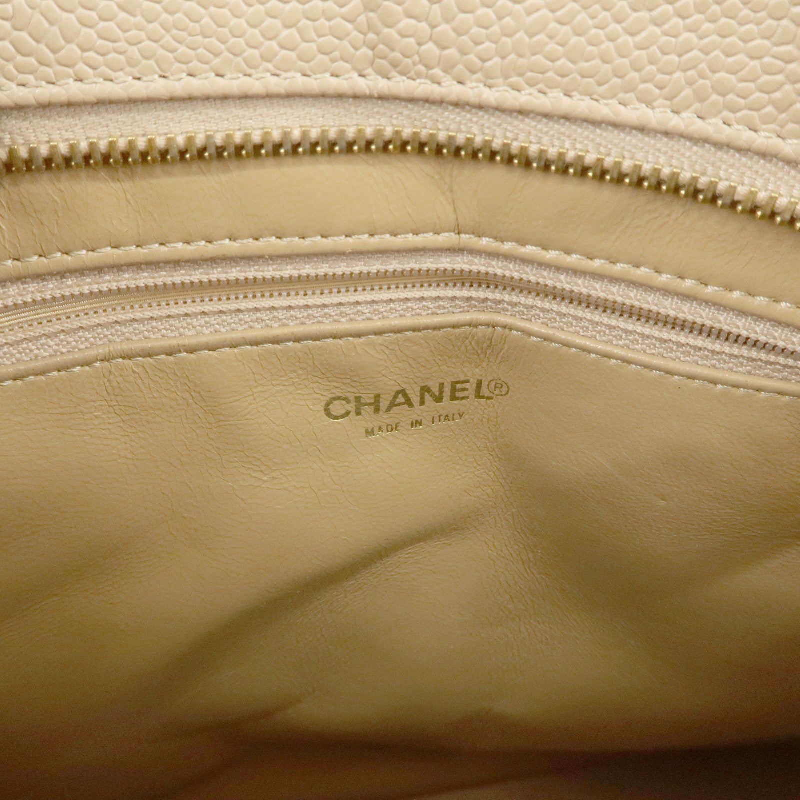 CHANEL Matelasse Caviarskin Medalion Tote Bag Hand Bag Beige A01804