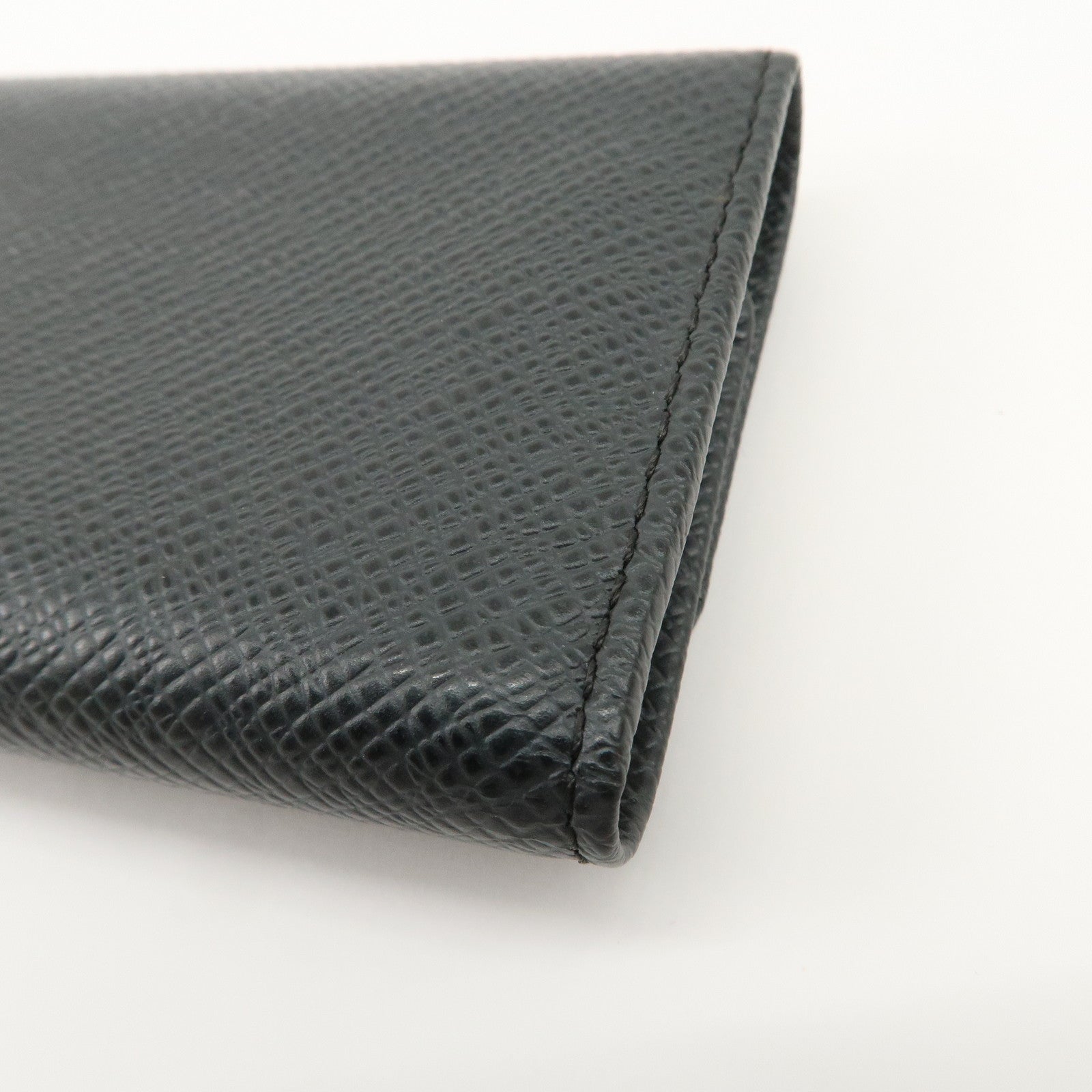 Louis Vuitton Taiga Multicles 6 Key Case Holder Ardoise M30532