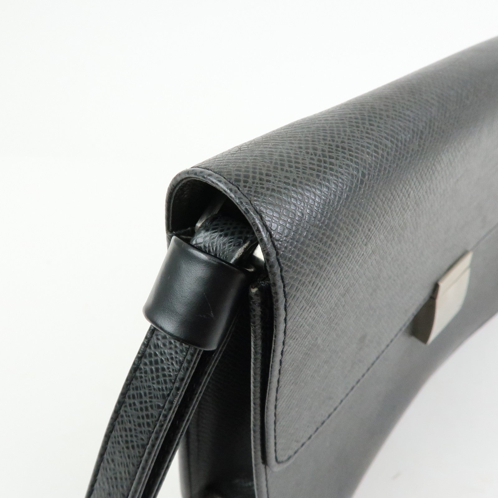 Louis Vuitton Taiga Leather Selenga Clutch Bag Ardoise M30782 Authentic Used F/S