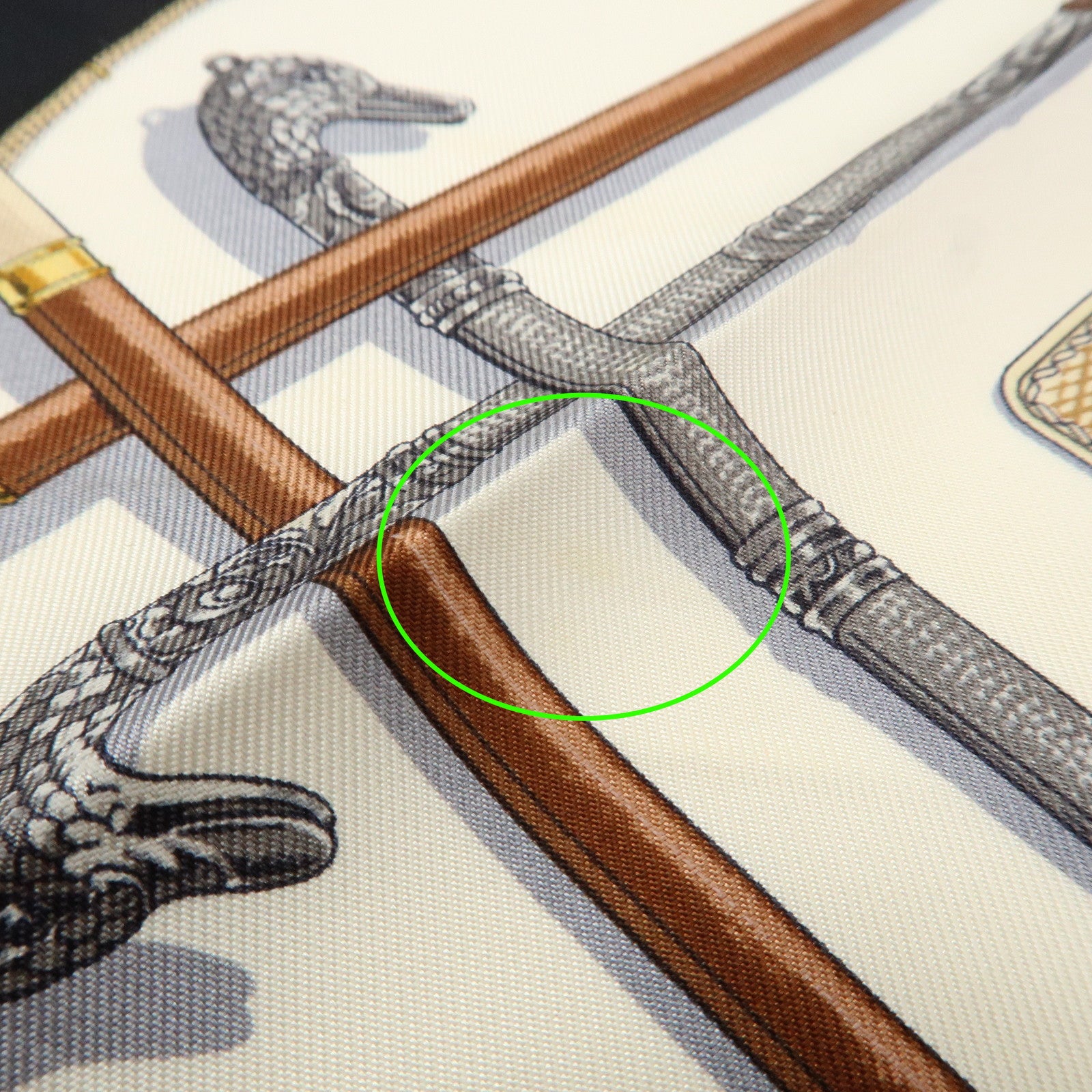 HERMES Carre 45 Silk 100% Scarf Cannes et Pommeaux Black White