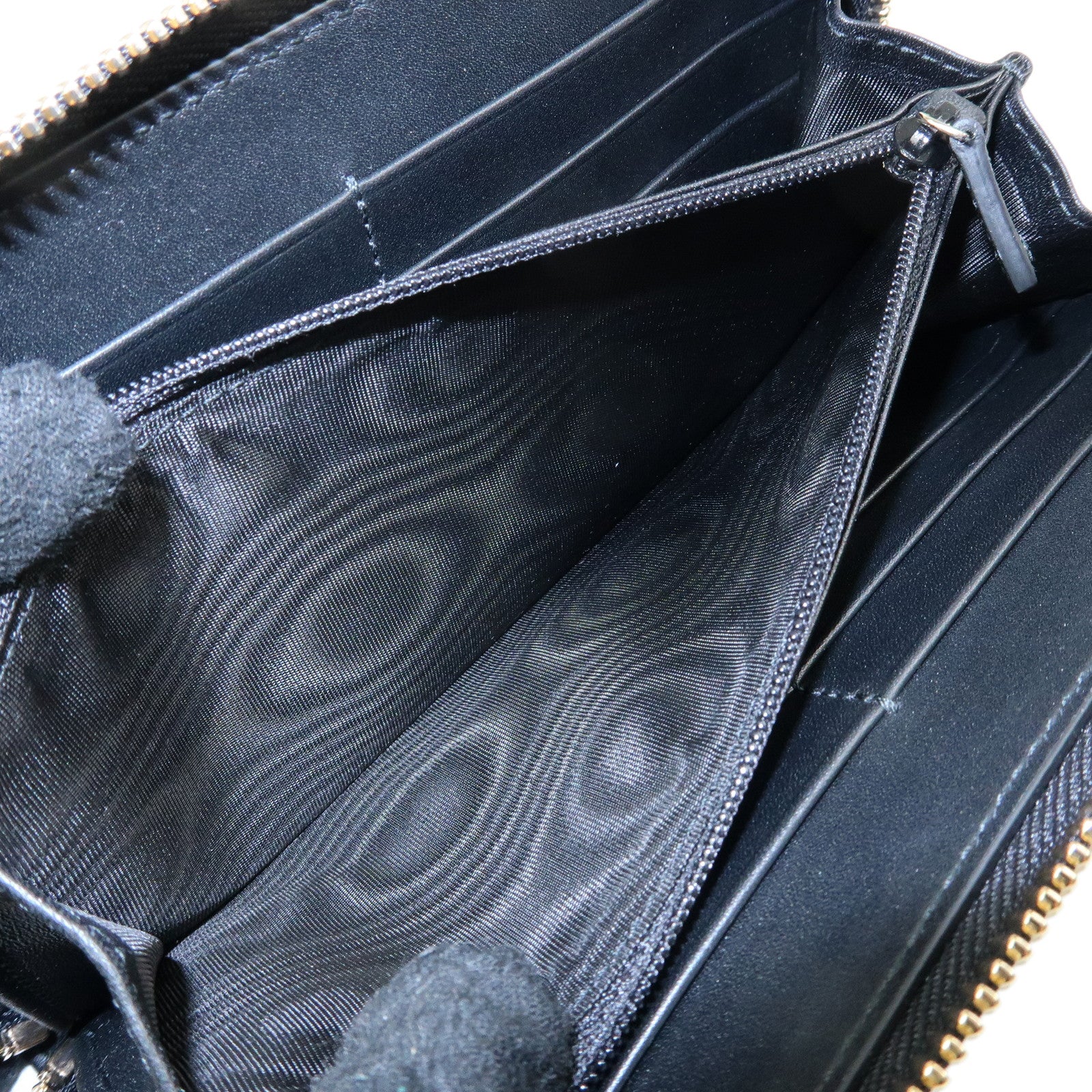 GUCCI Microguccissima Leather Zippy Long Wallet Black 449391