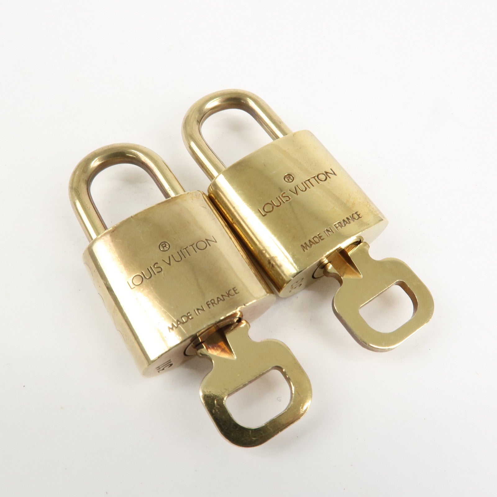 Louis Vuitton Set of 10 Lock & Key Cadena Key Lock Metal Gold Used