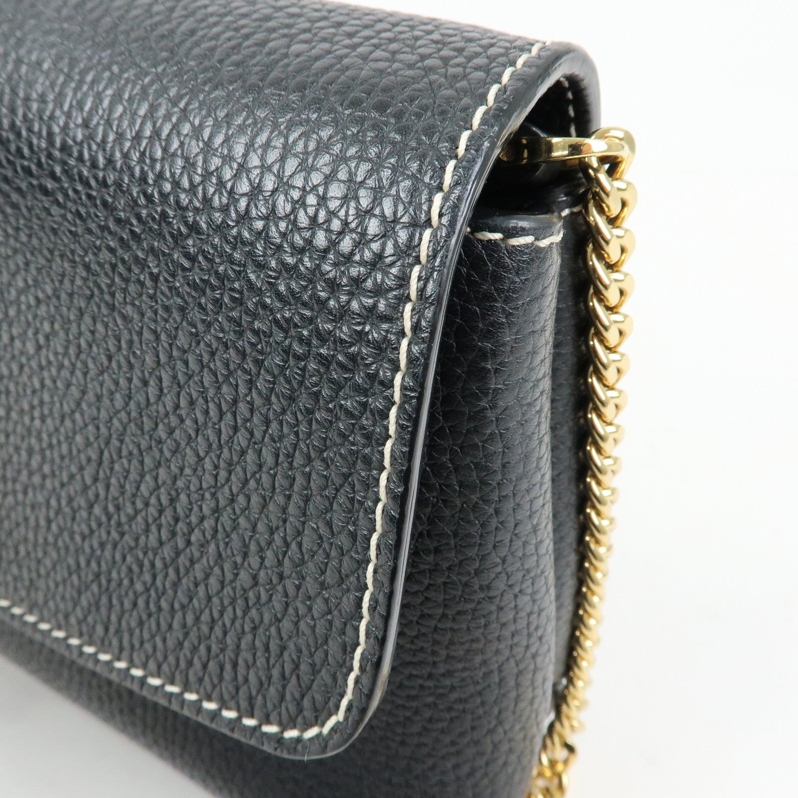 BALLY LEENA 2Way Lock Me Chain Shoulder Crossbody Clutch Bag Black