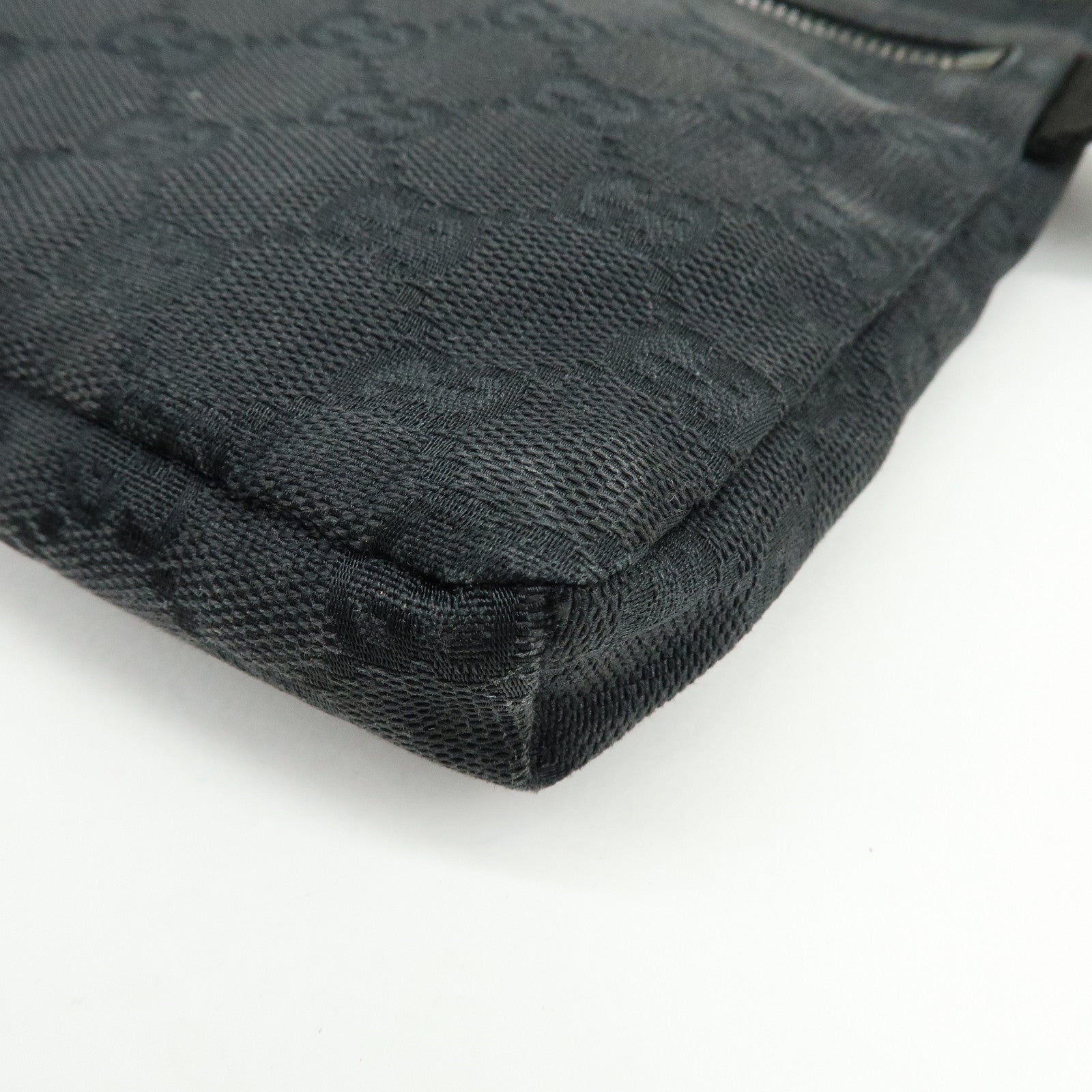 GUCCI GG Canvas Leather Waist Bag Crossbody Bag Black 28566