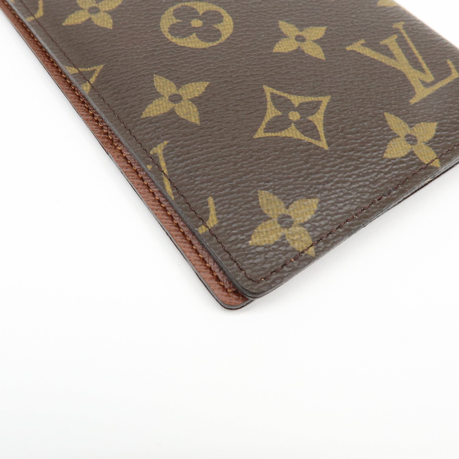 Louis Vuitton Monogram Couverture Passeport Passport Case M60181