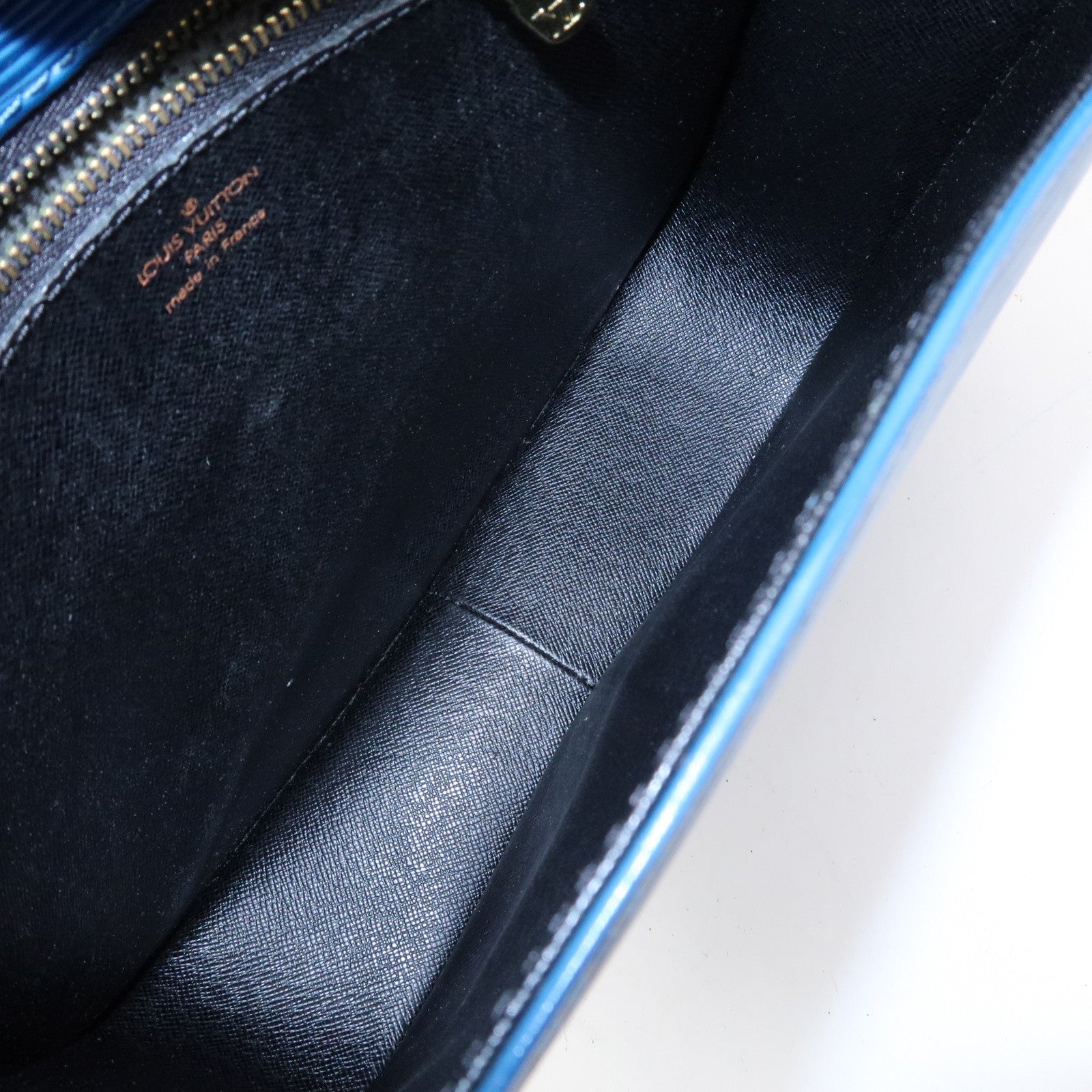 Louis Vuitton Epi Saint Cloud Shoulder Bag Toledo Blue M52195