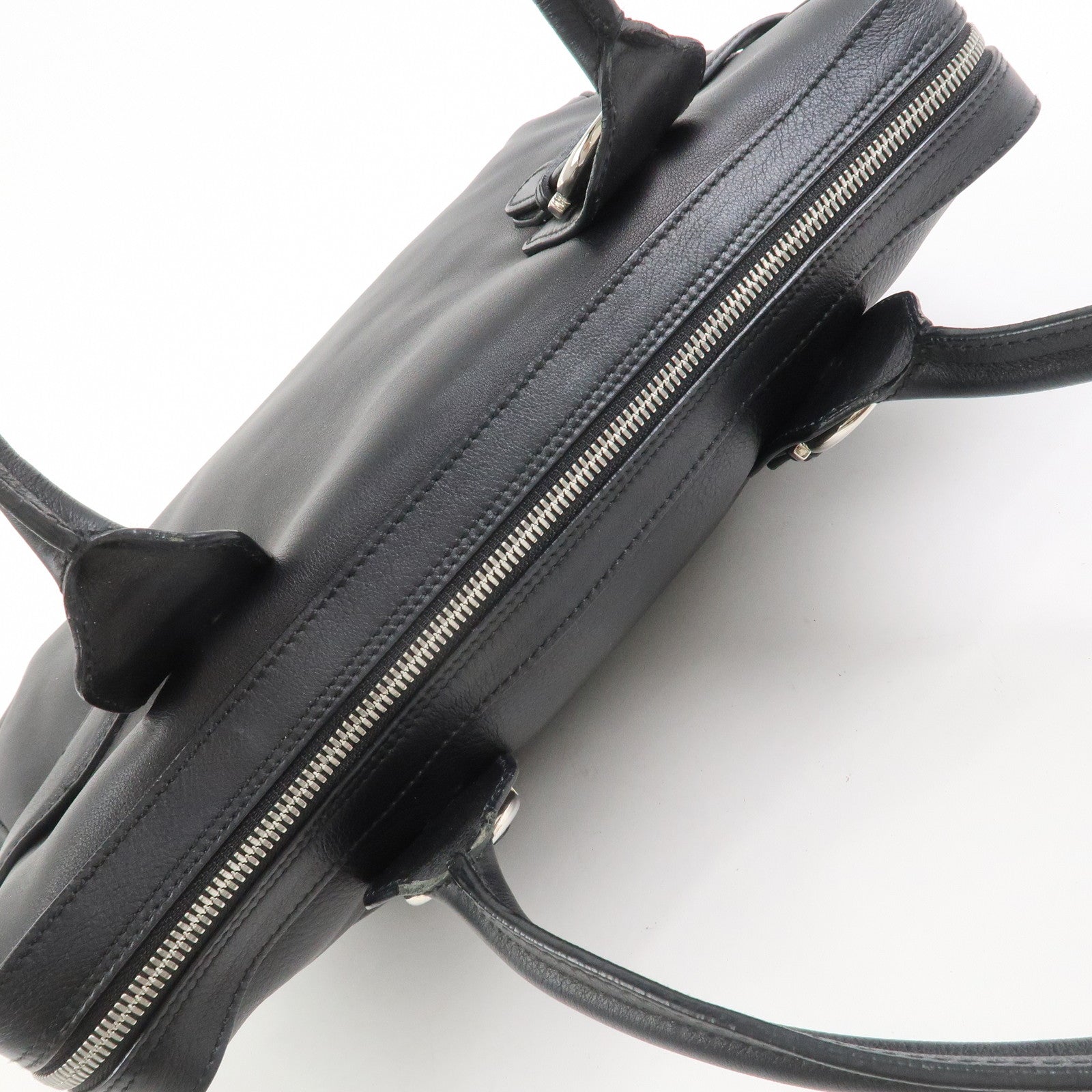 Ferragamo Gancini Leather Shoulder Bag Hand Bag Black