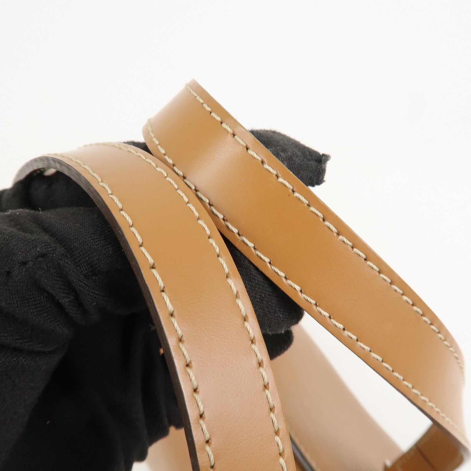 Louis Vuitton Epi Soufflot Hand Bag Shoulder Bag Zipang Gold M52228