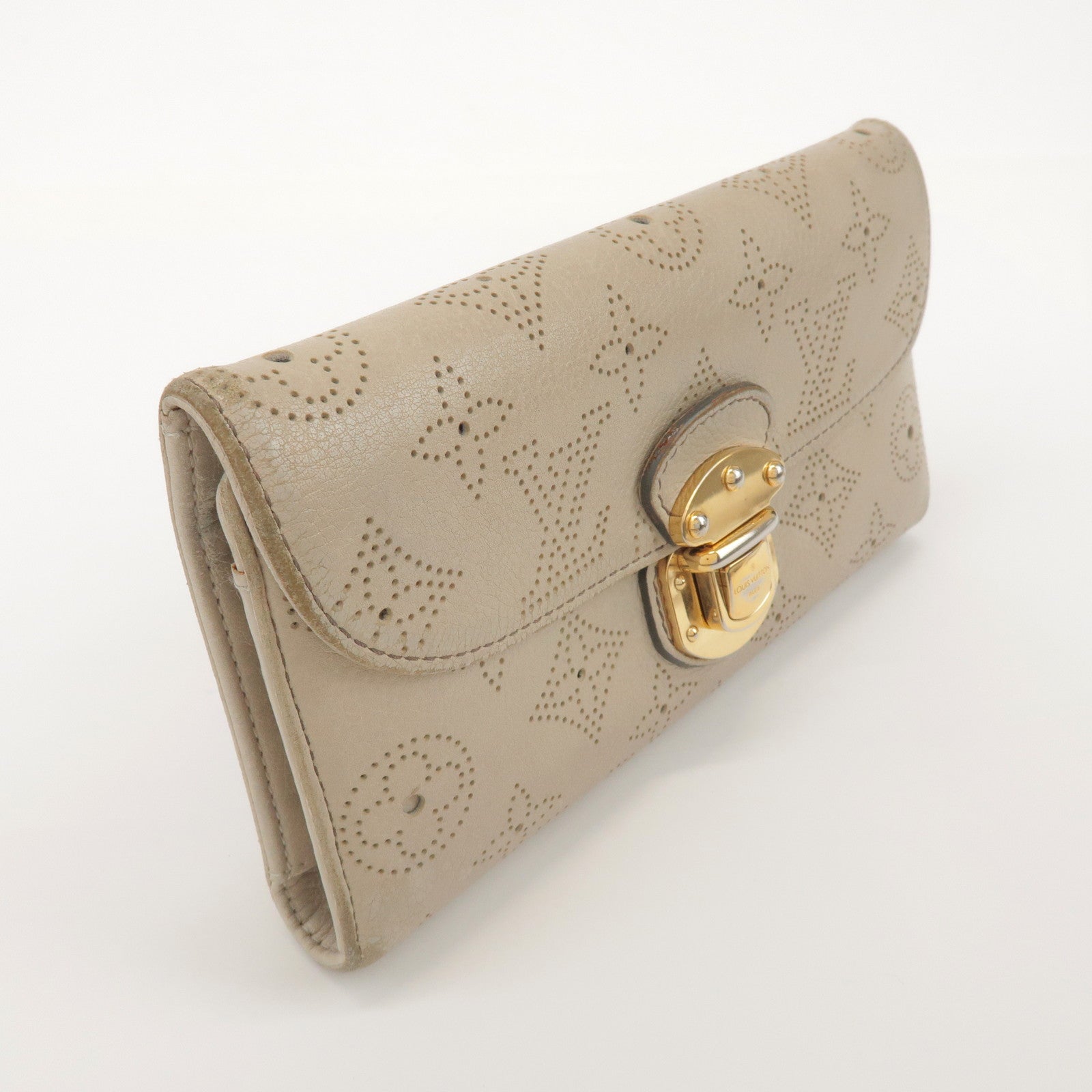 Louis Vuitton Monogram Mahina Portefeuille Amelia Wallet M58132