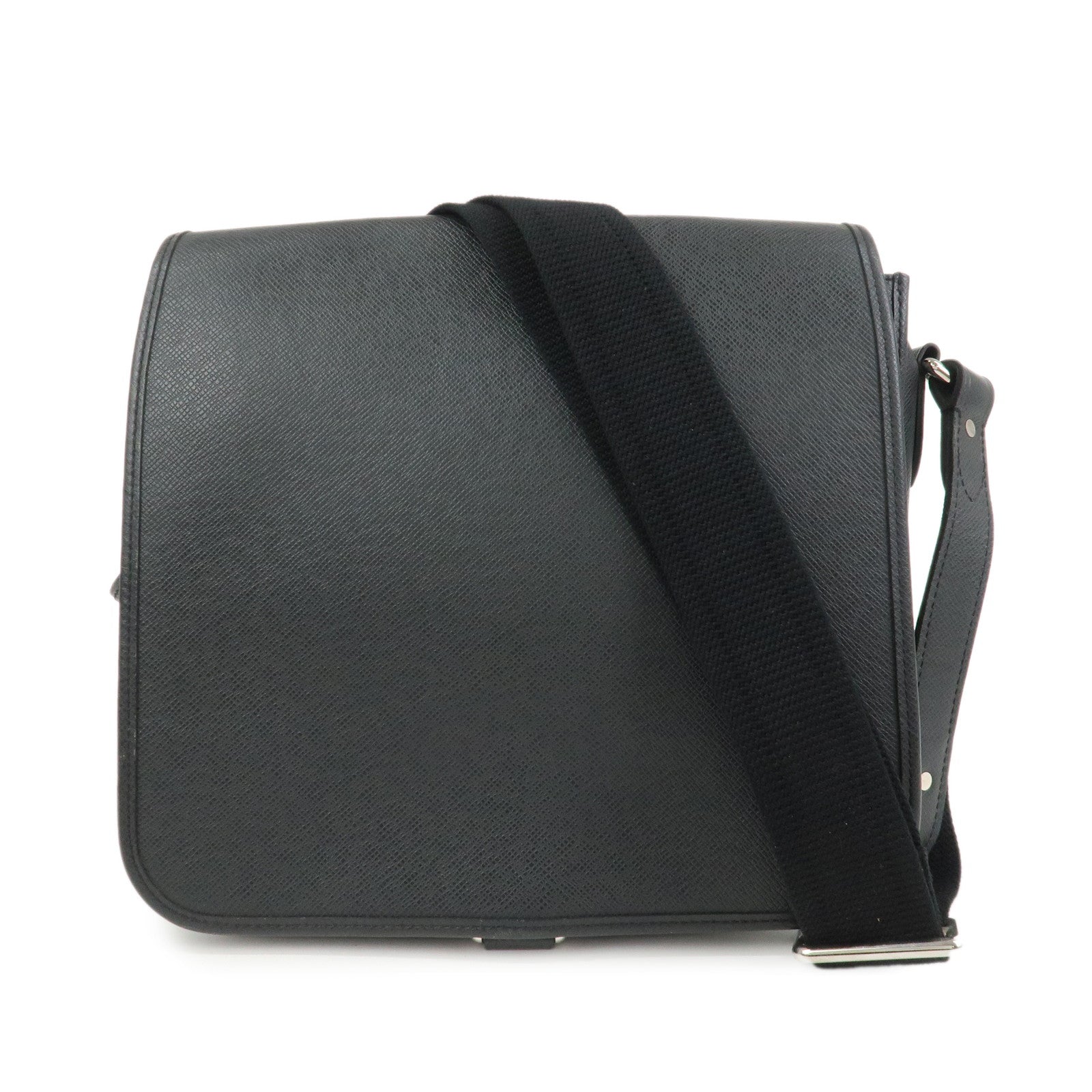 Louis Vuitton Taiga Andrei Shoulder Bag Ardoise M32482