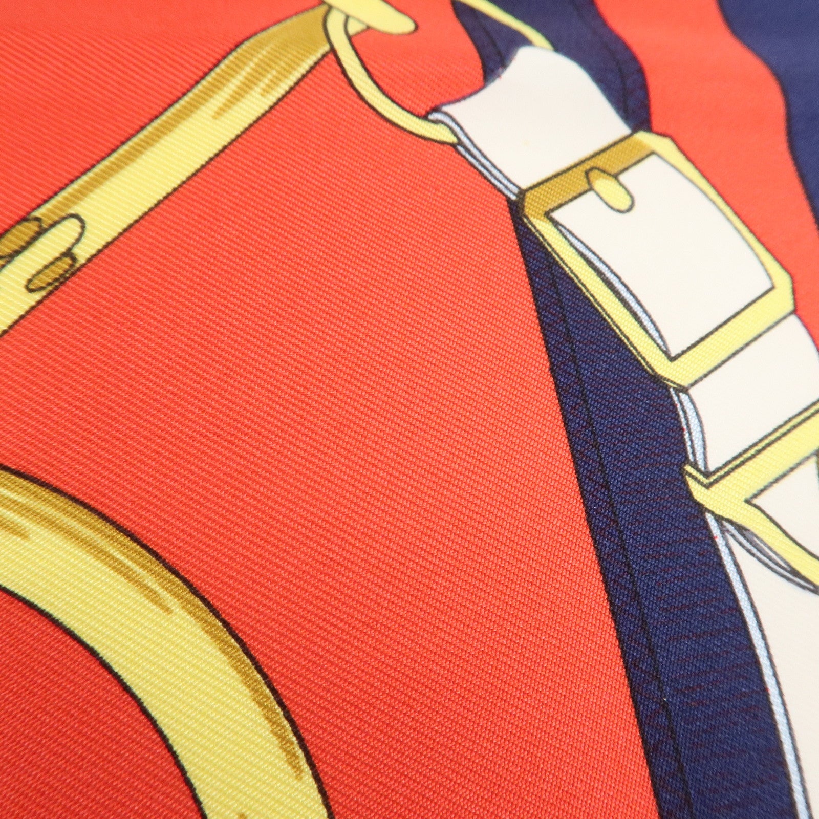 HERMES Carre 90 Silk 100% Scarf Eperon d'or White Navy