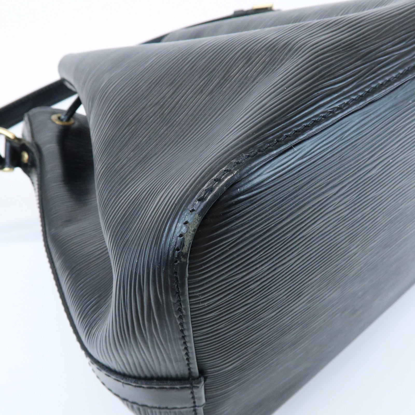 Louis Vuitton Epi Petit Noe Shoulder Bag Noir Black M59012