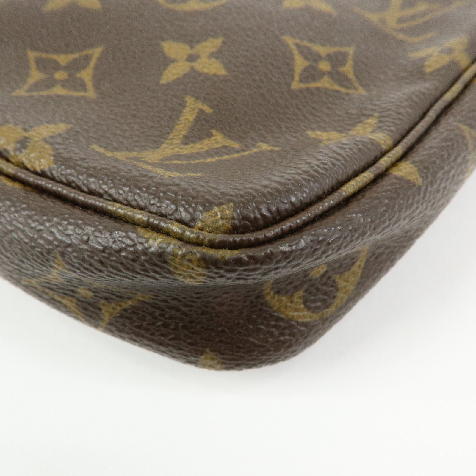 Louis Vuitton Monogram Pochette Accessoires Pouch Hand Bag M51980