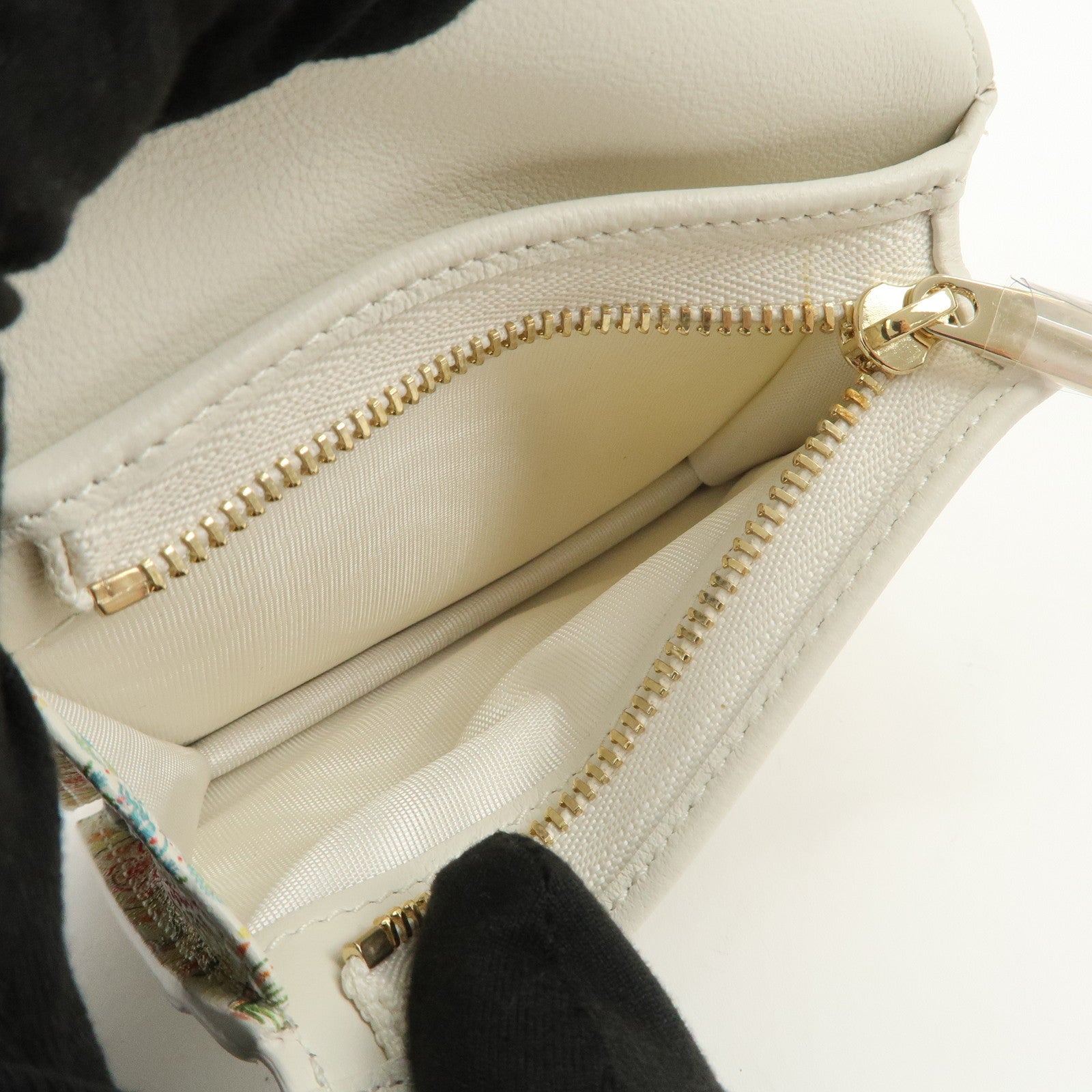 Christian Dior Logo Leather Bi-fold Comact Wallet Ivory Multicolor