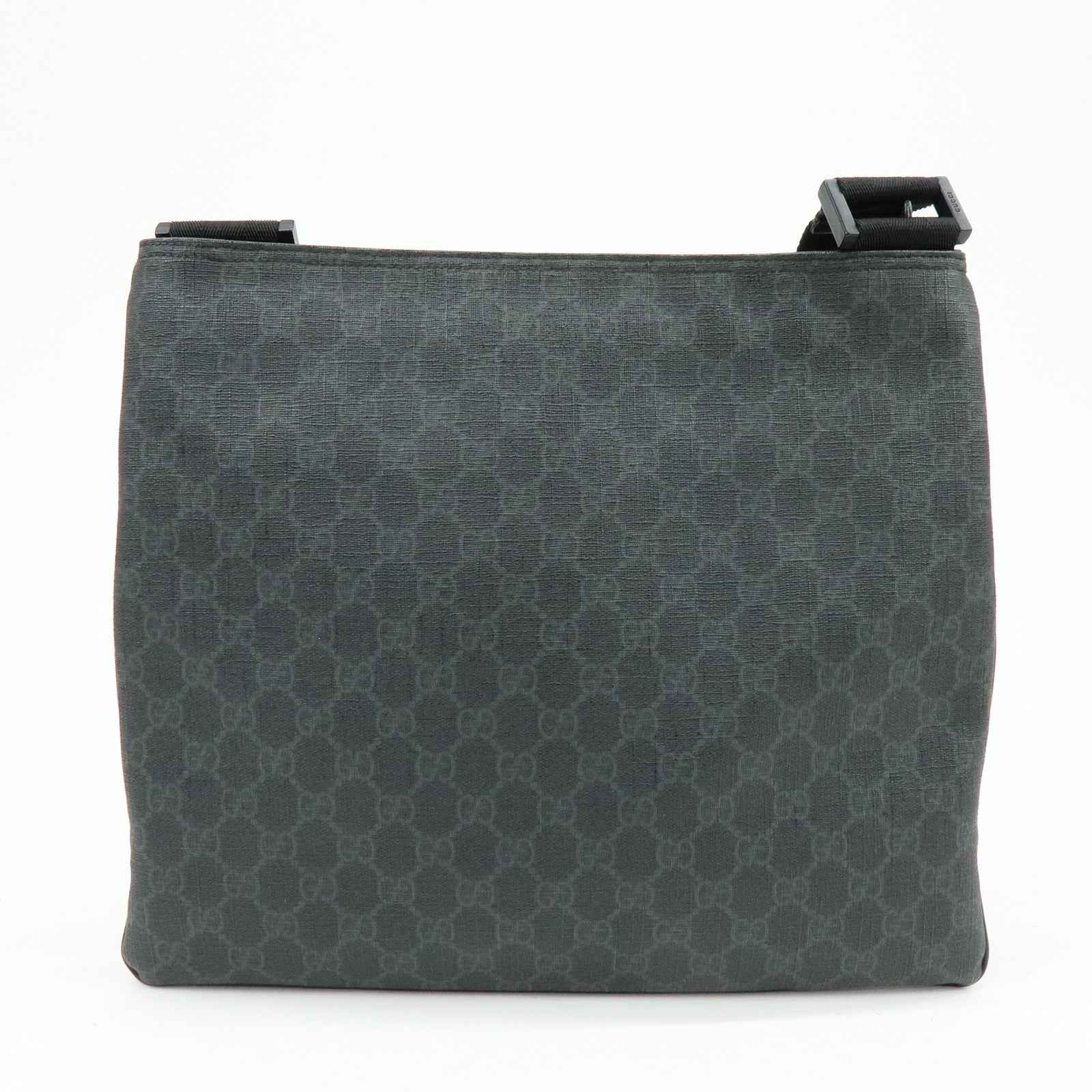 GUCCI GG Supreme Shoulder Bag Crossbody Bag Black 162904