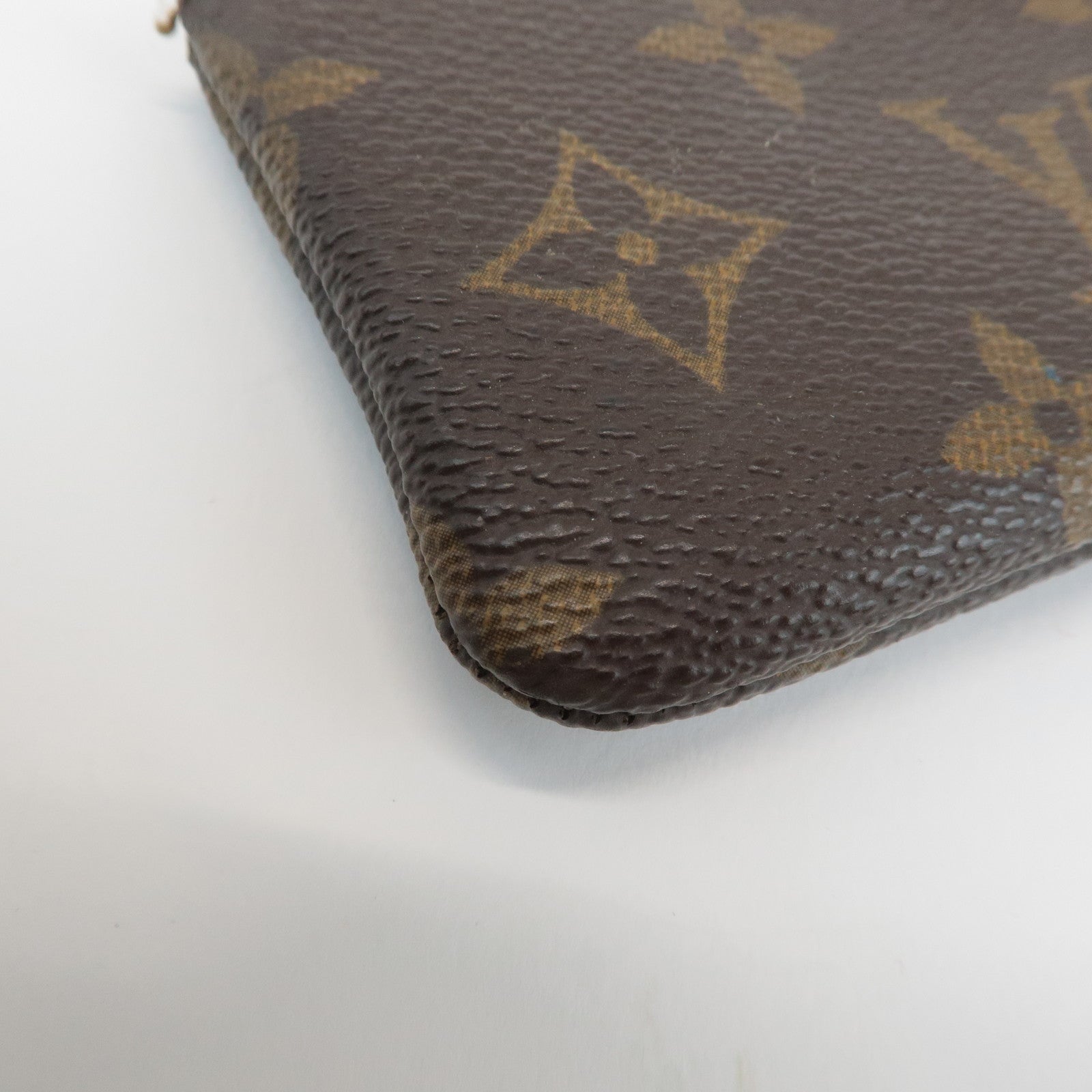 Louis Vuitton Monogram Pochette Cles Coin Case Key Case M62650
