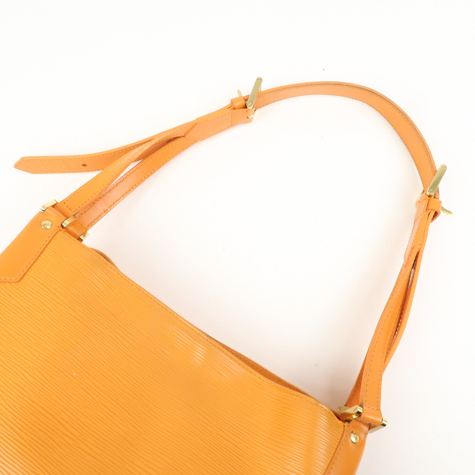 Louis Vuitton Epi Mandala MM Shoulder Bag Orange M5889H