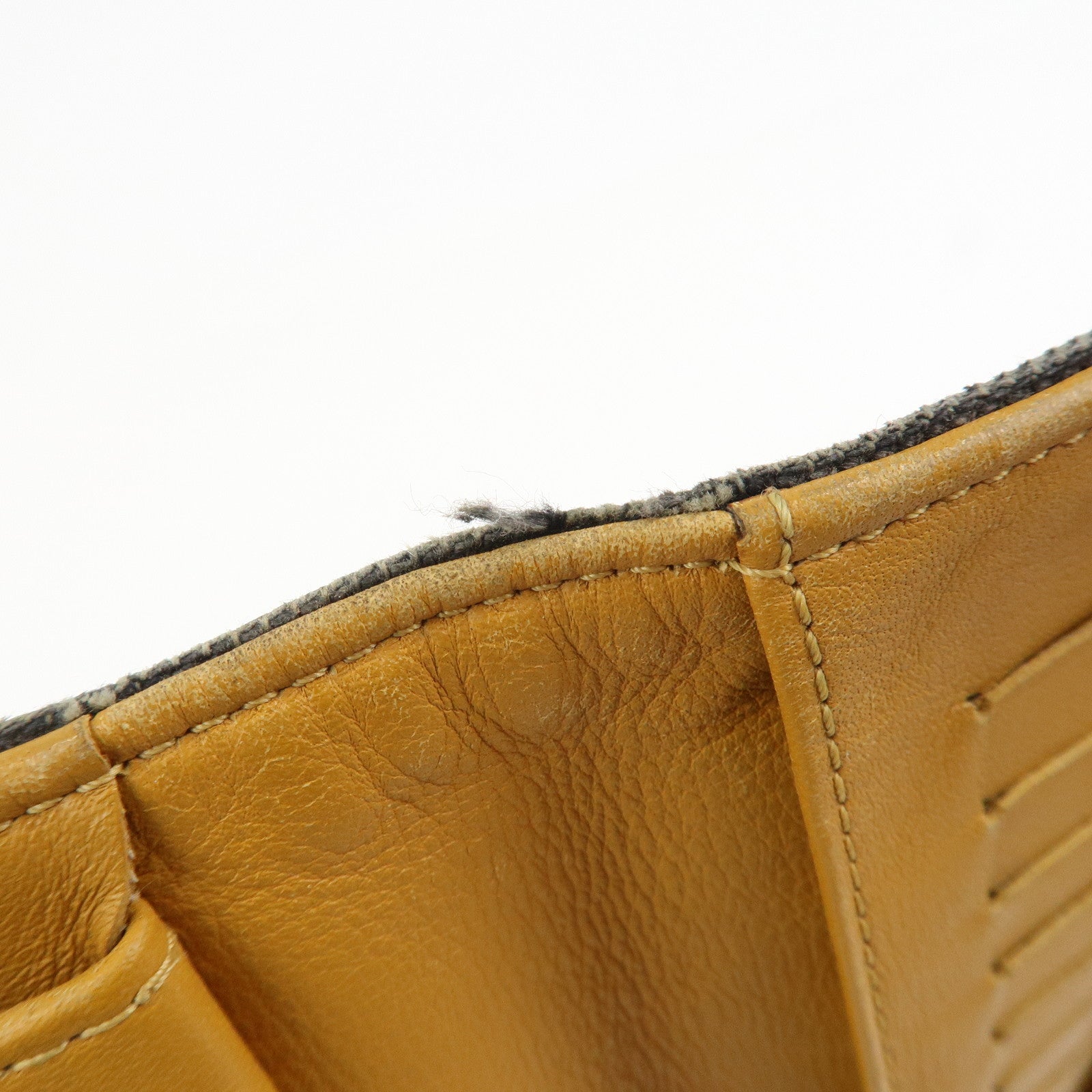 Louis Vuitton Monogram Denim Portefeuille Amelia Noir M95512